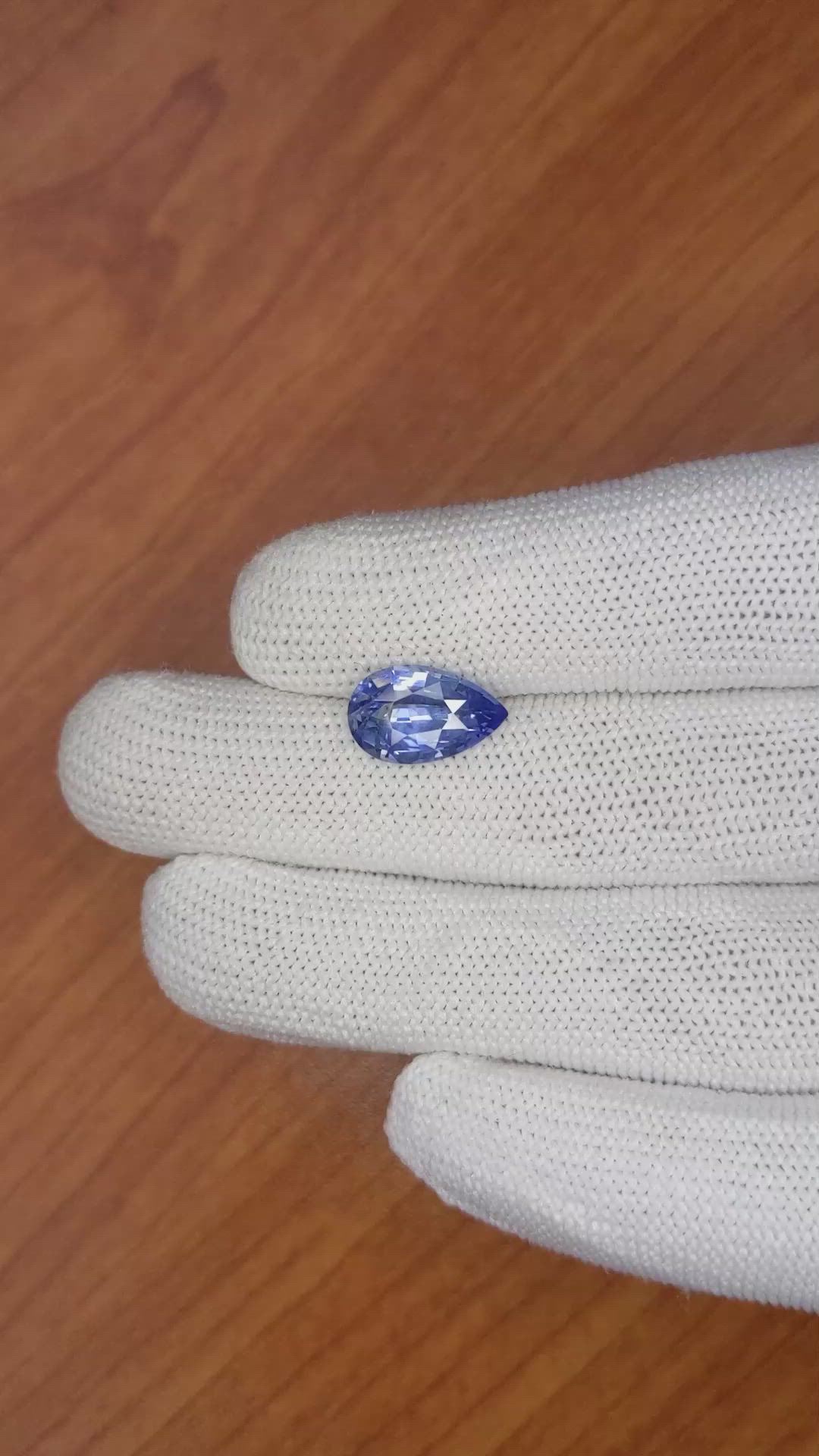 3.72 Ct. Blue Sapphire from Ceylon (Sri Lanka) Size Video