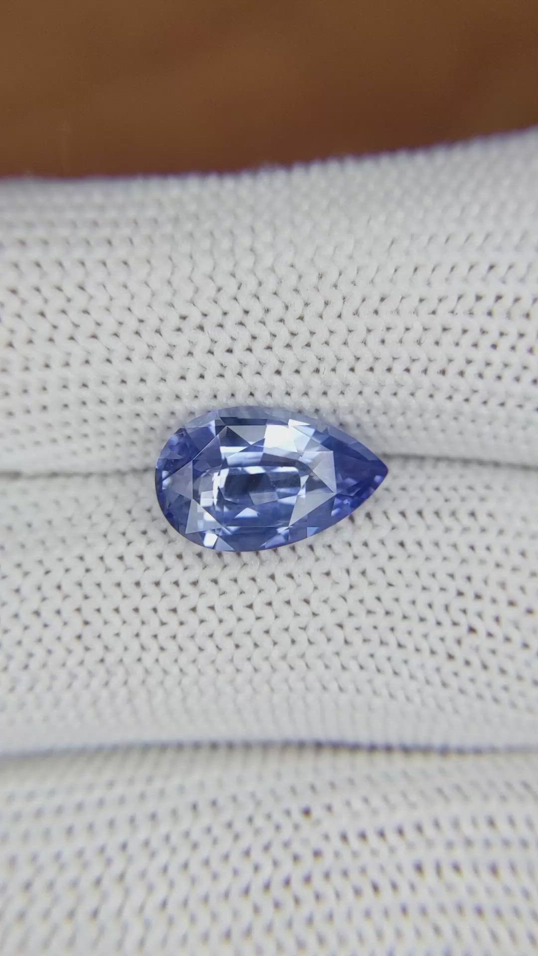 3.72 Ct. Blue Sapphire from Ceylon (Sri Lanka) Size Video