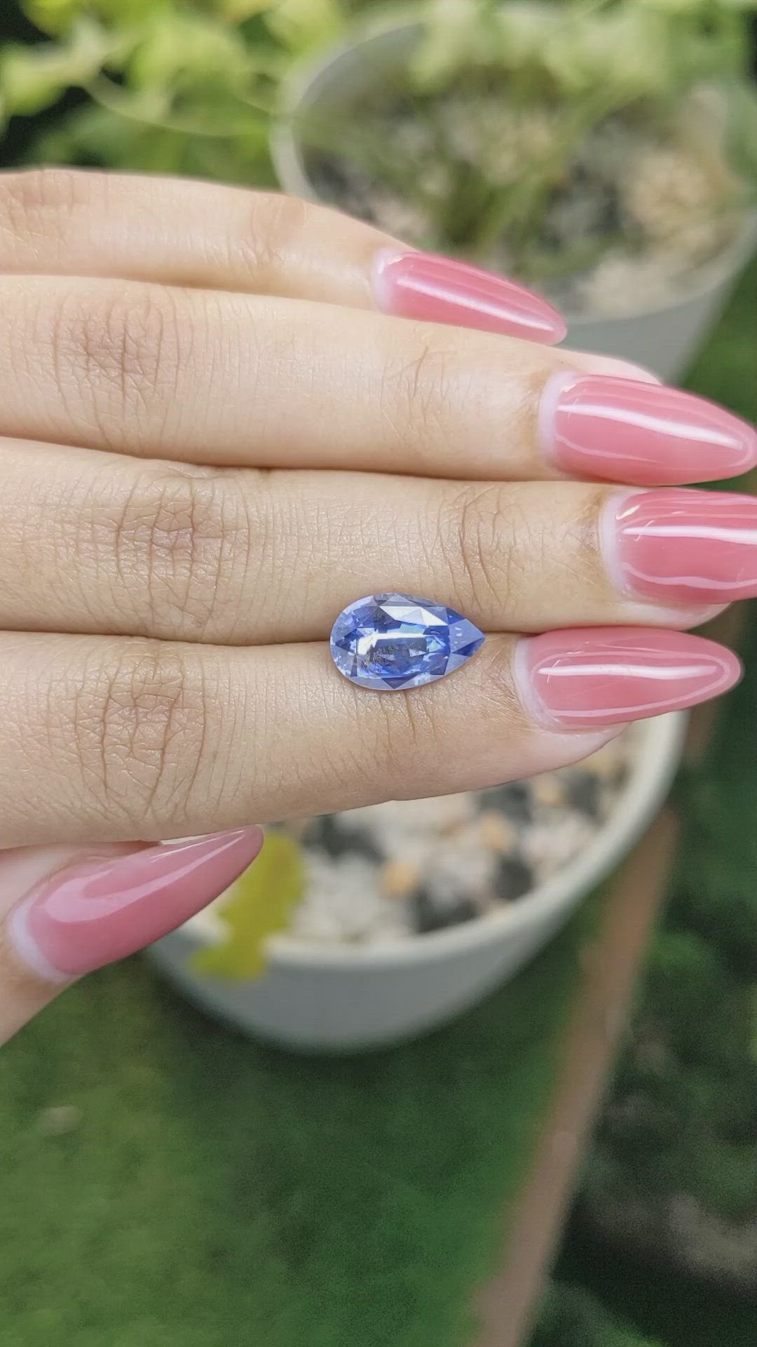 3.72 Ct. Blue Sapphire from Ceylon (Sri Lanka) Size Video