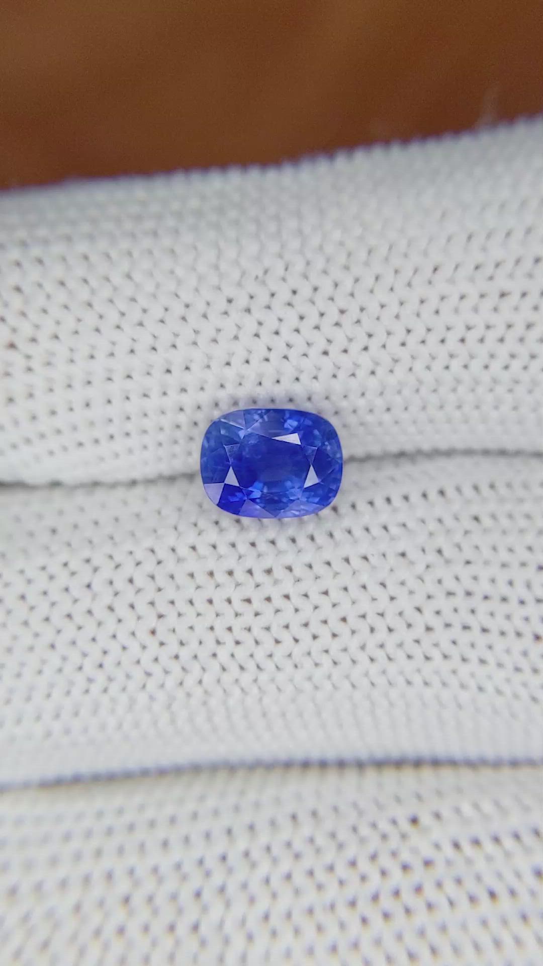 2.03 Ct. Blue Sapphire from Ceylon (Sri Lanka) Size Video