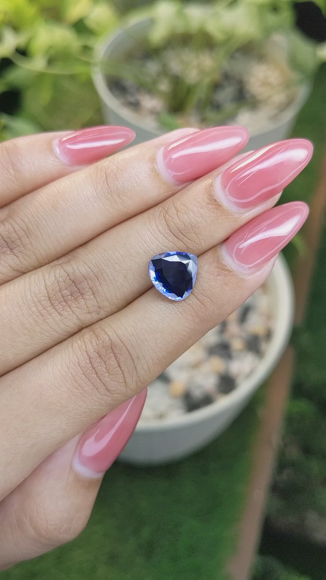 3.22 Ct. Blue Sapphire from Ceylon (Sri Lanka) Size Video