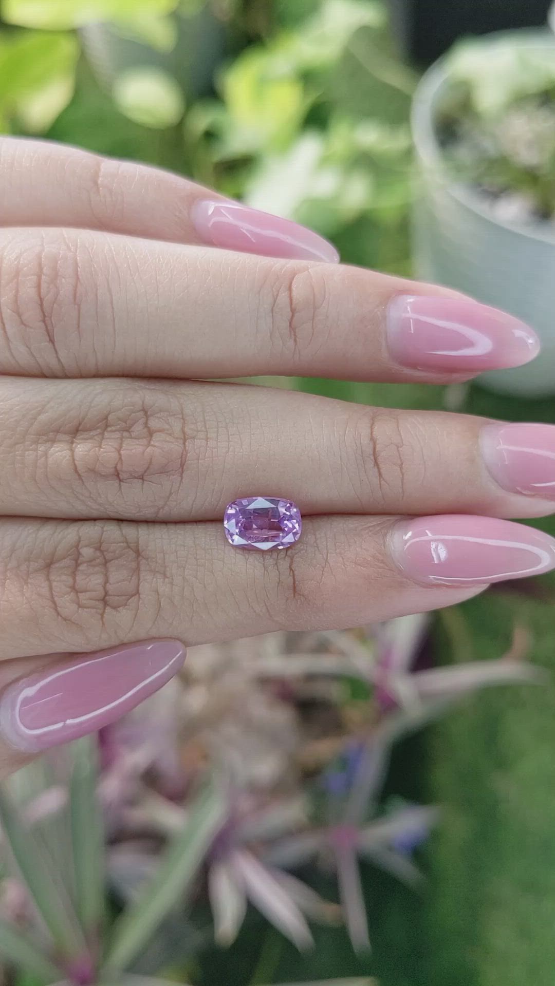 1.66 Ct. Pinkish Purple Sapphire from Ceylon (Sri Lanka) Size Video