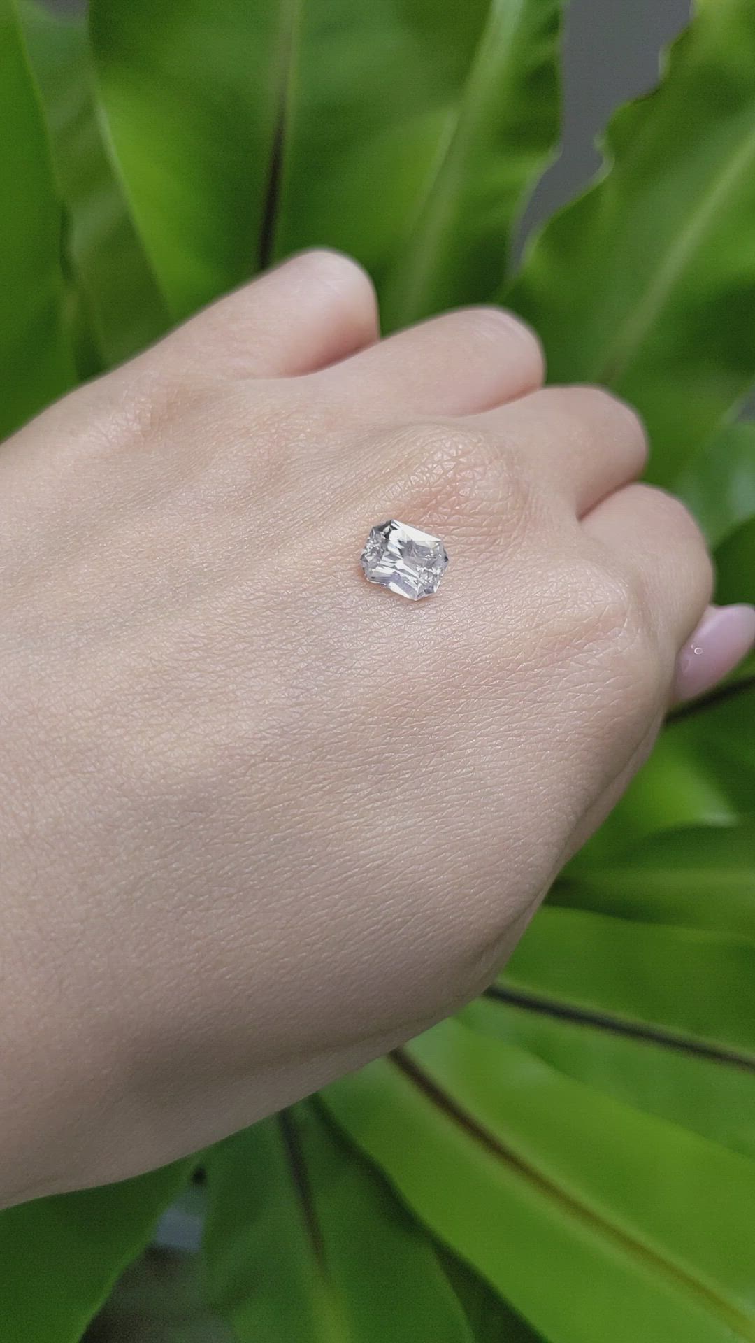 1.72 Ct. Yellow Sapphire from Ceylon (Sri Lanka) Size Video