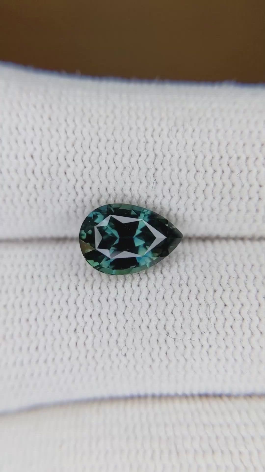 2.54 Ct. Bluish Green Sapphire from Ceylon (Sri Lanka) Size Video