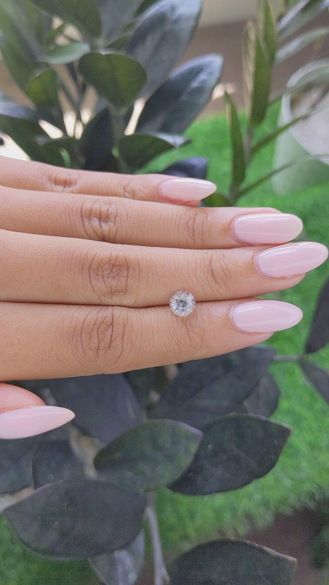 1.55 Ct. White Sapphire from Ceylon (Sri Lanka) Size Video