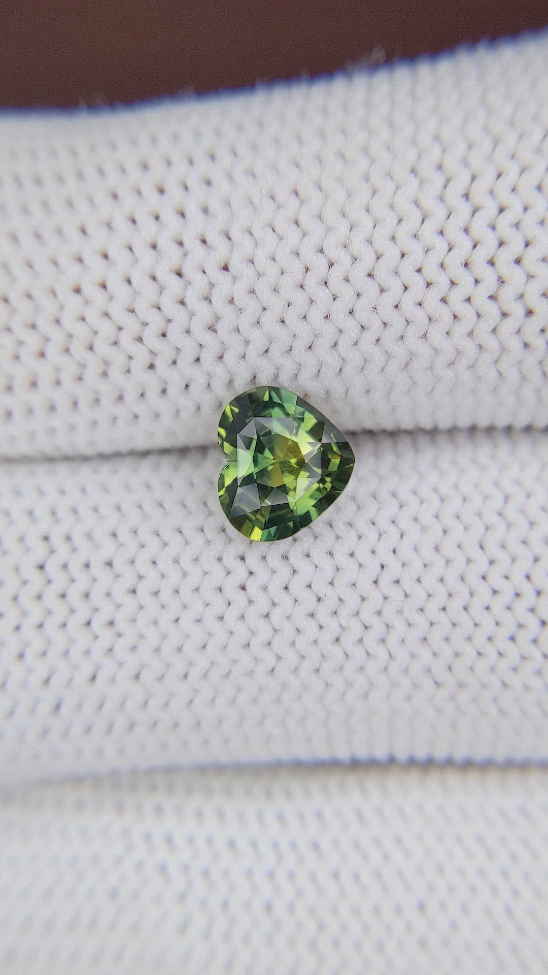 1.32 Ct. Bi Color Sapphire from Madagascar Size Video