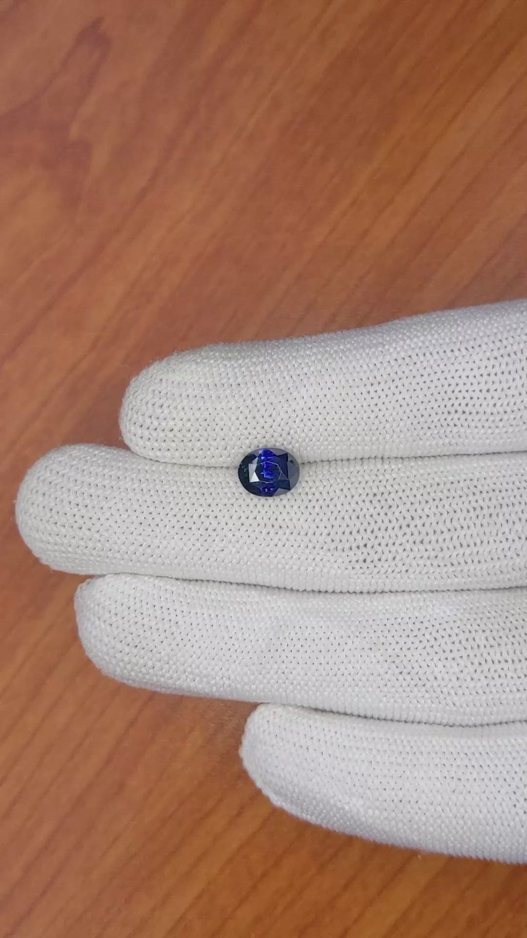 1.91 Ct. Greenish Blue Sapphire from Ceylon (Sri Lanka) Size Video