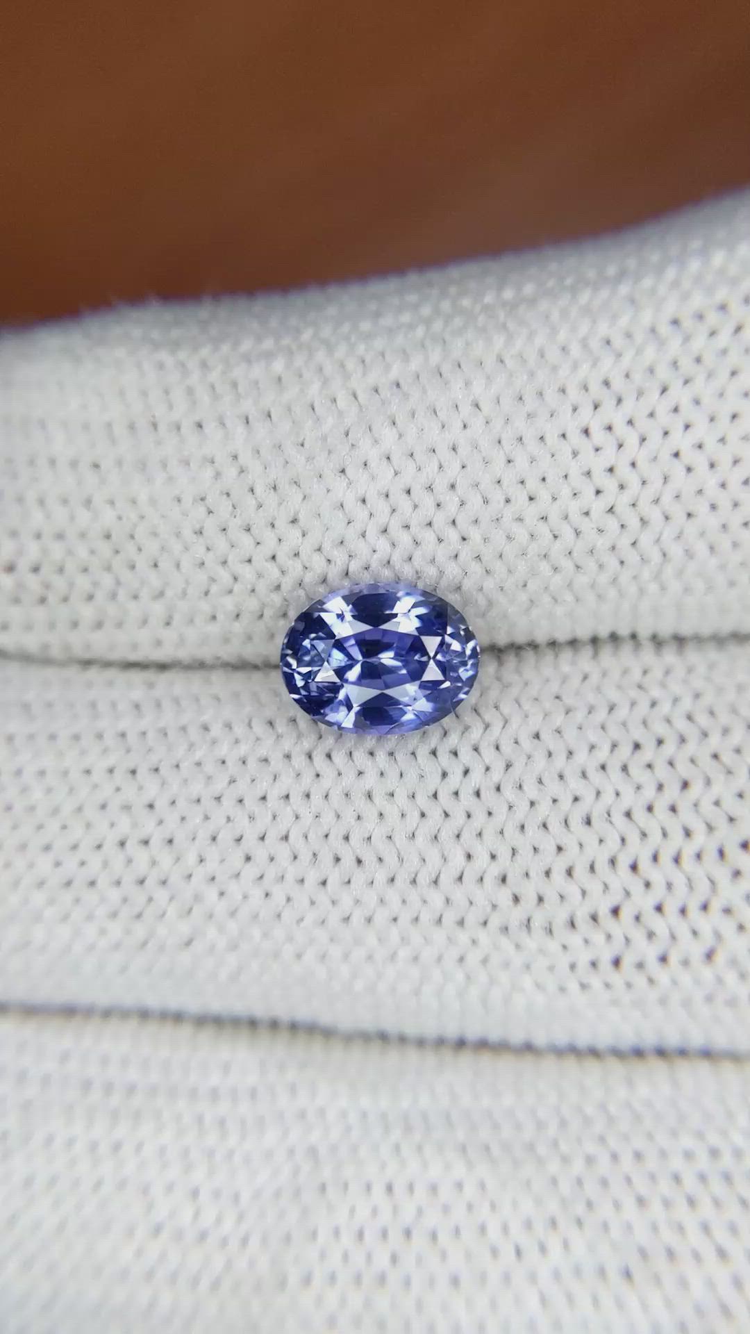 2.21 Ct. Blue Sapphire from Ceylon (Sri Lanka) Size Video