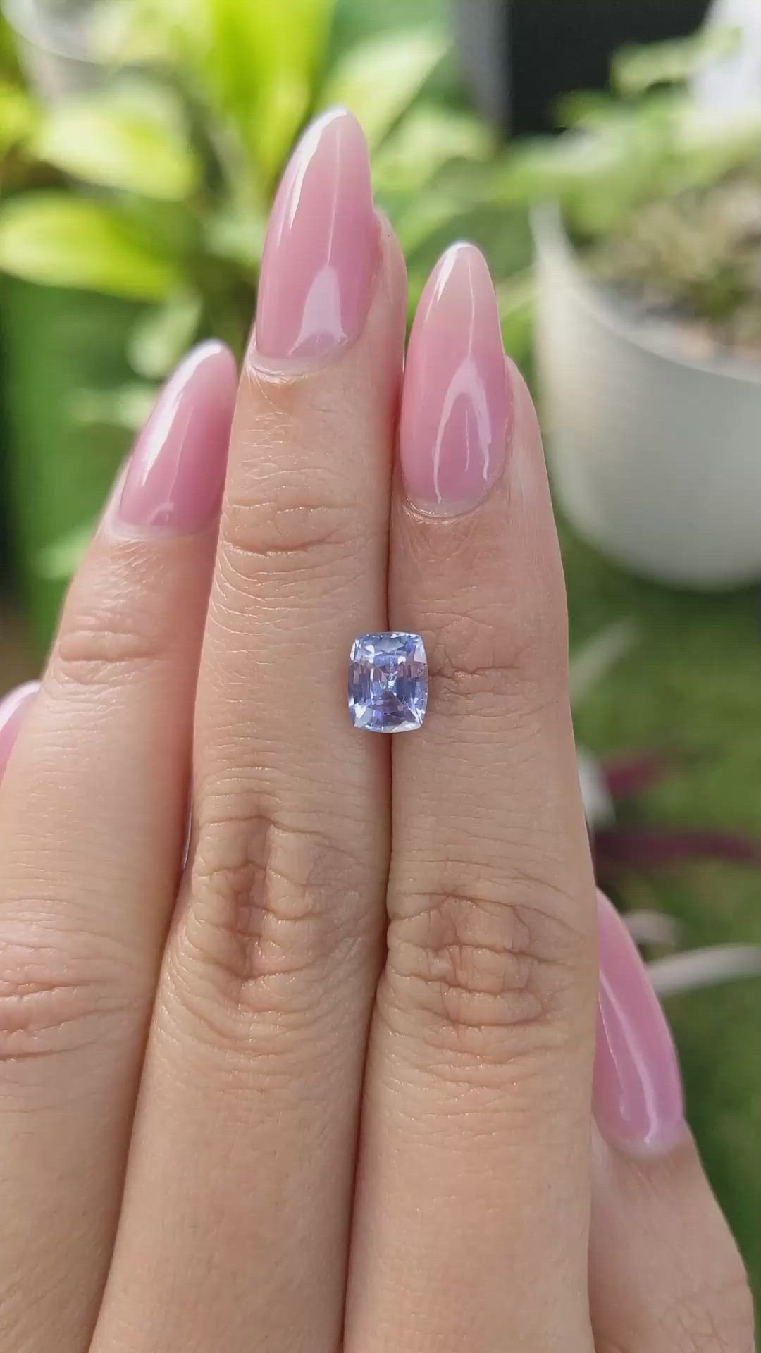 1.47 Ct. Blue Sapphire from Ceylon (Sri Lanka) Size Video