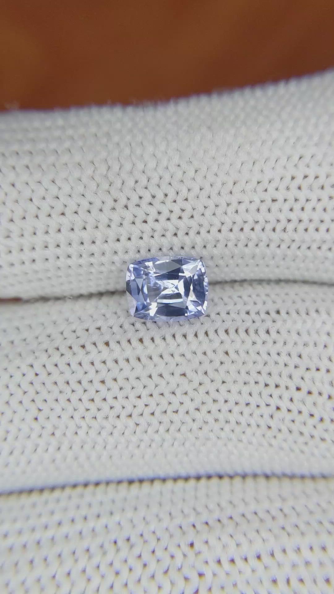 1.47 Ct. Blue Sapphire from Ceylon (Sri Lanka) Size Video