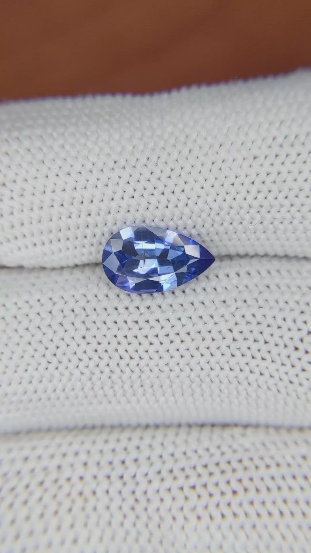 1.75 Ct. Blue Sapphire from Ceylon (Sri Lanka) Size Video