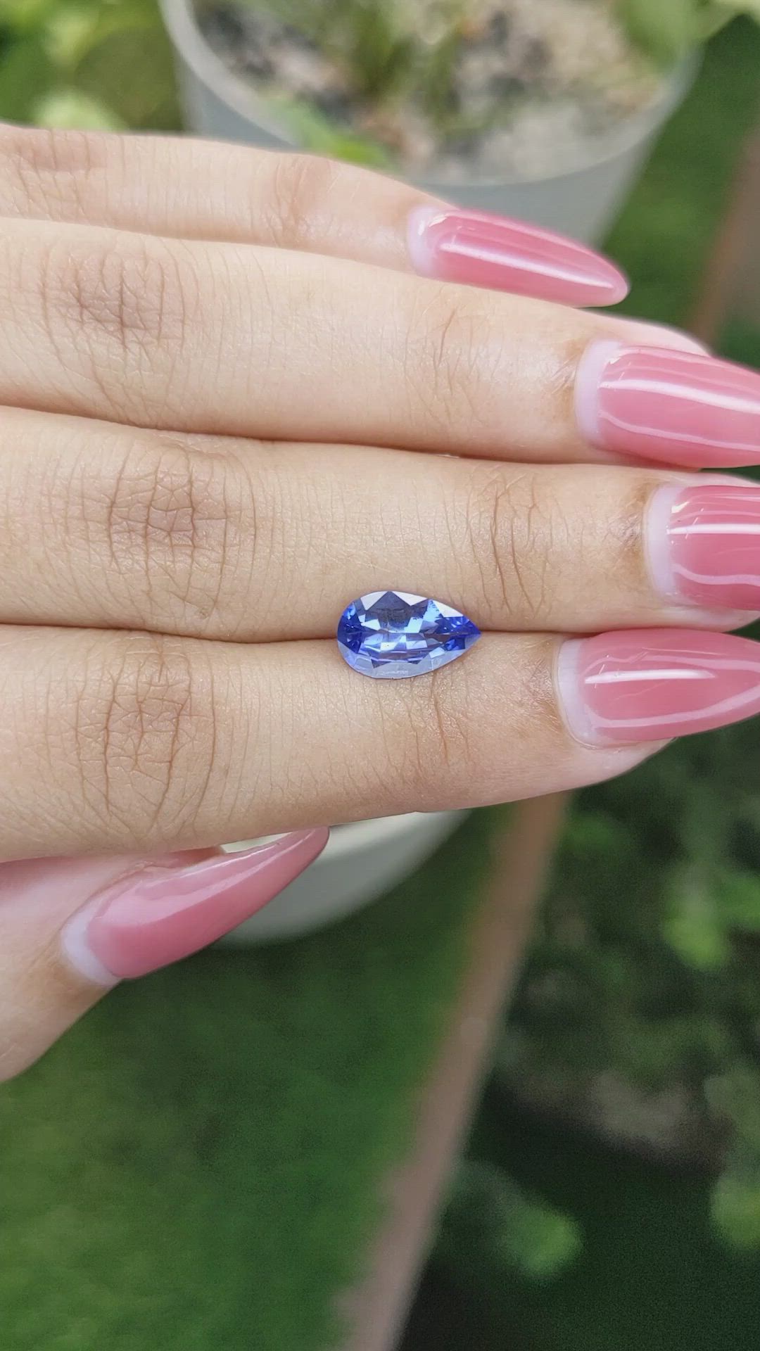 1.75 Ct. Blue Sapphire from Ceylon (Sri Lanka) Size Video