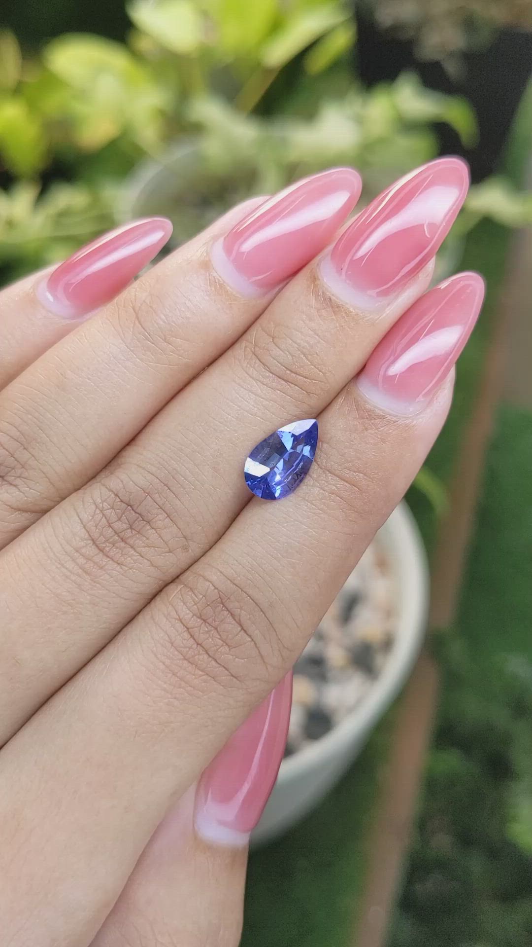 1.75 Ct. Blue Sapphire from Ceylon (Sri Lanka) Size Video