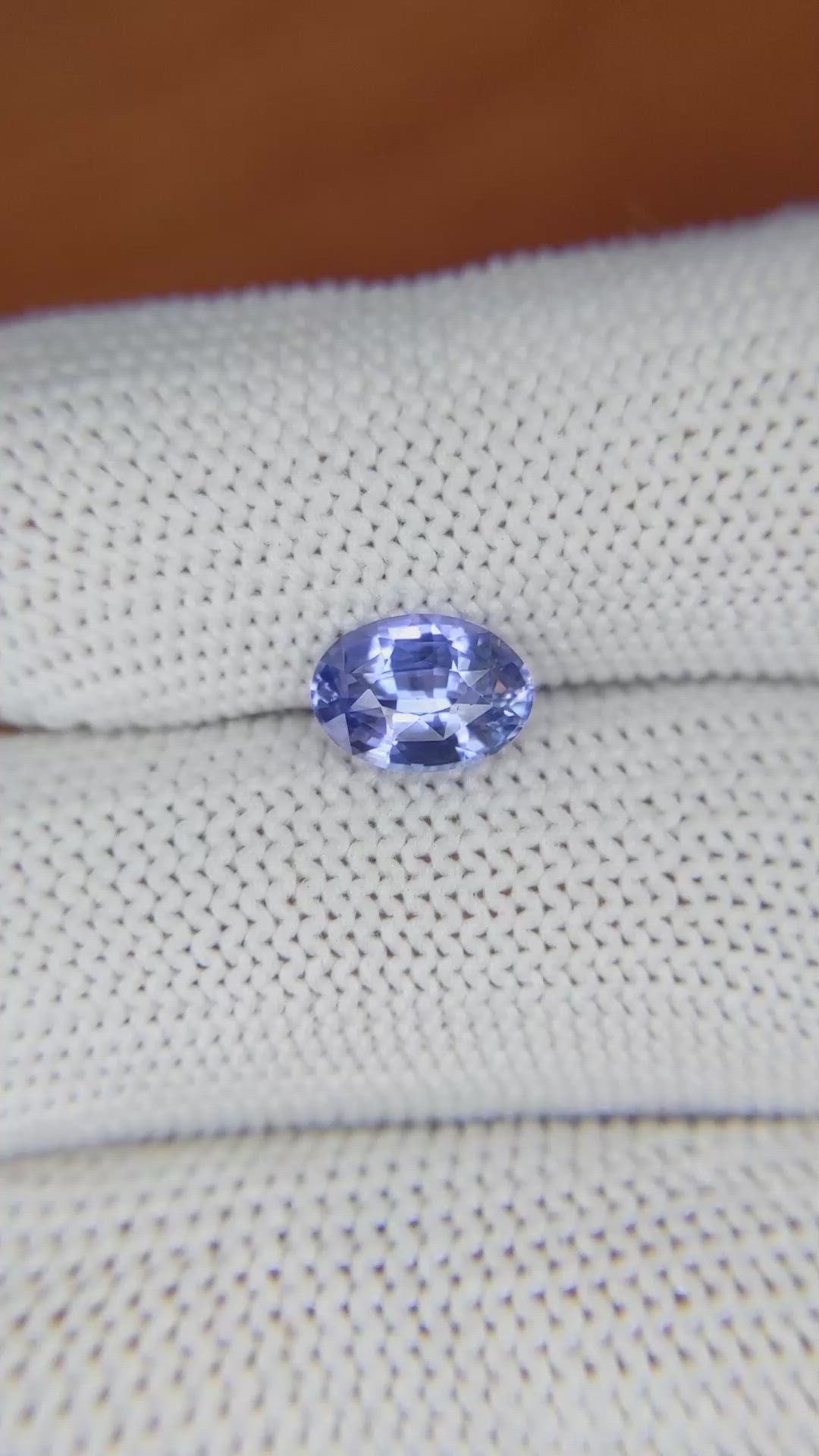 1.71 Ct. Blue Sapphire from Ceylon (Sri Lanka) Size Video