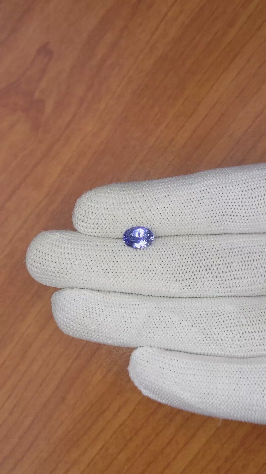 1.71 Ct. Blue Sapphire from Ceylon (Sri Lanka) Size Video