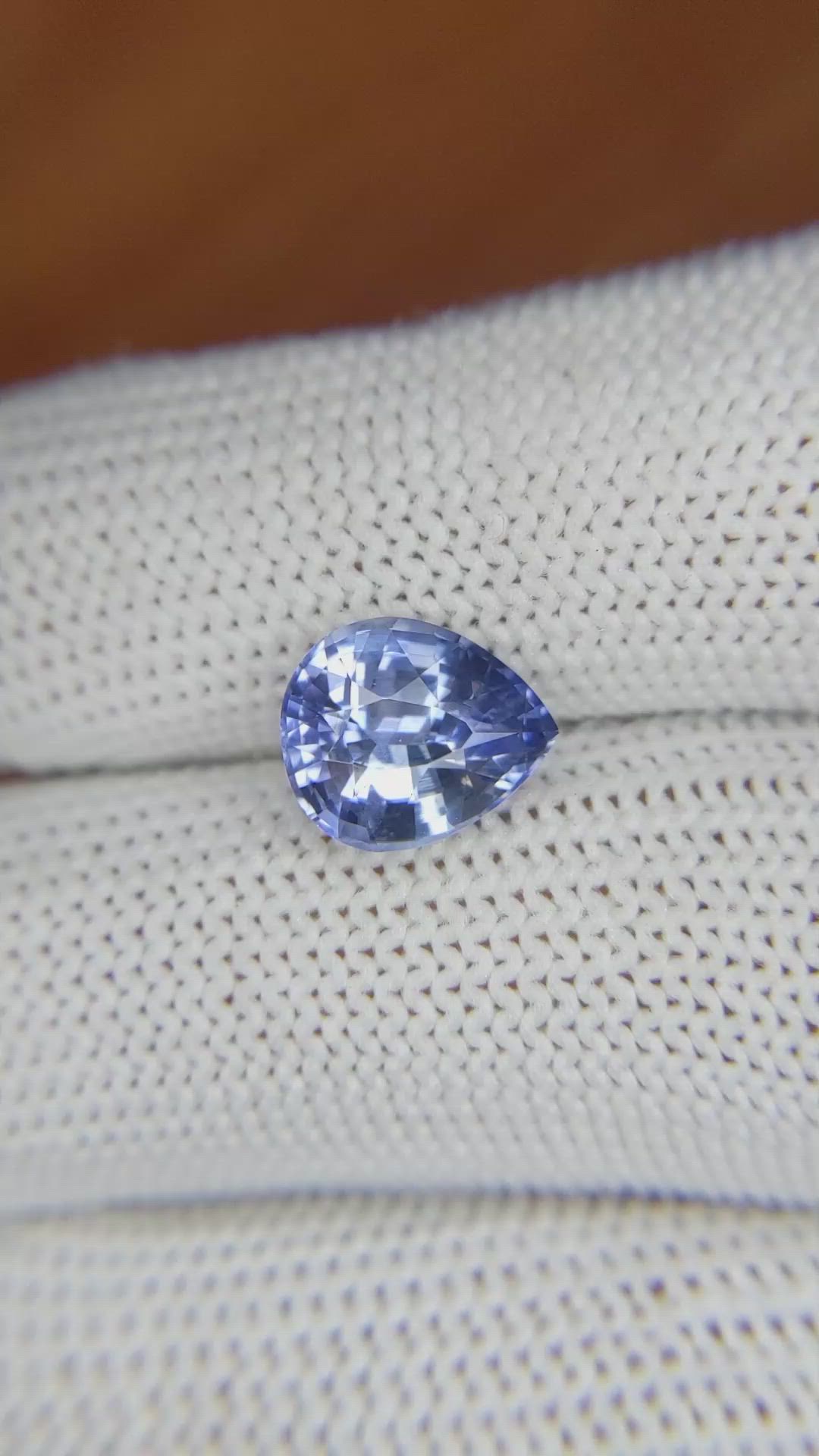 3.20 Ct. Blue Sapphire from Ceylon (Sri Lanka) Size Video