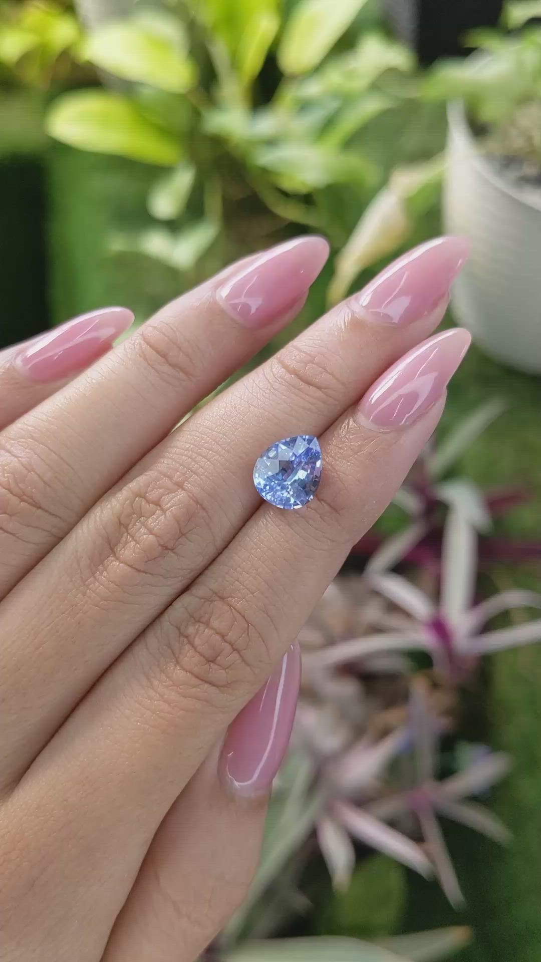 3.20 Ct. Blue Sapphire from Ceylon (Sri Lanka) Size Video