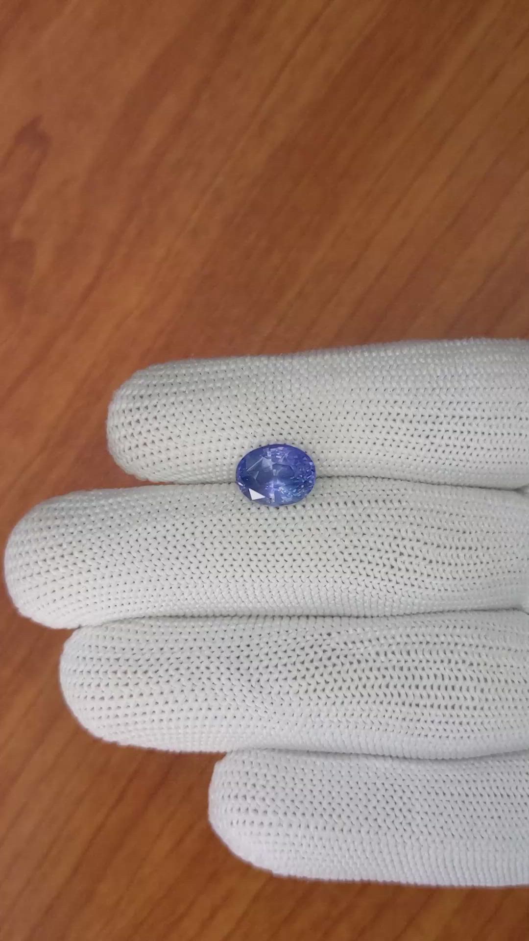 3.61 Ct. Blue Sapphire from Ceylon (Sri Lanka) Size Video