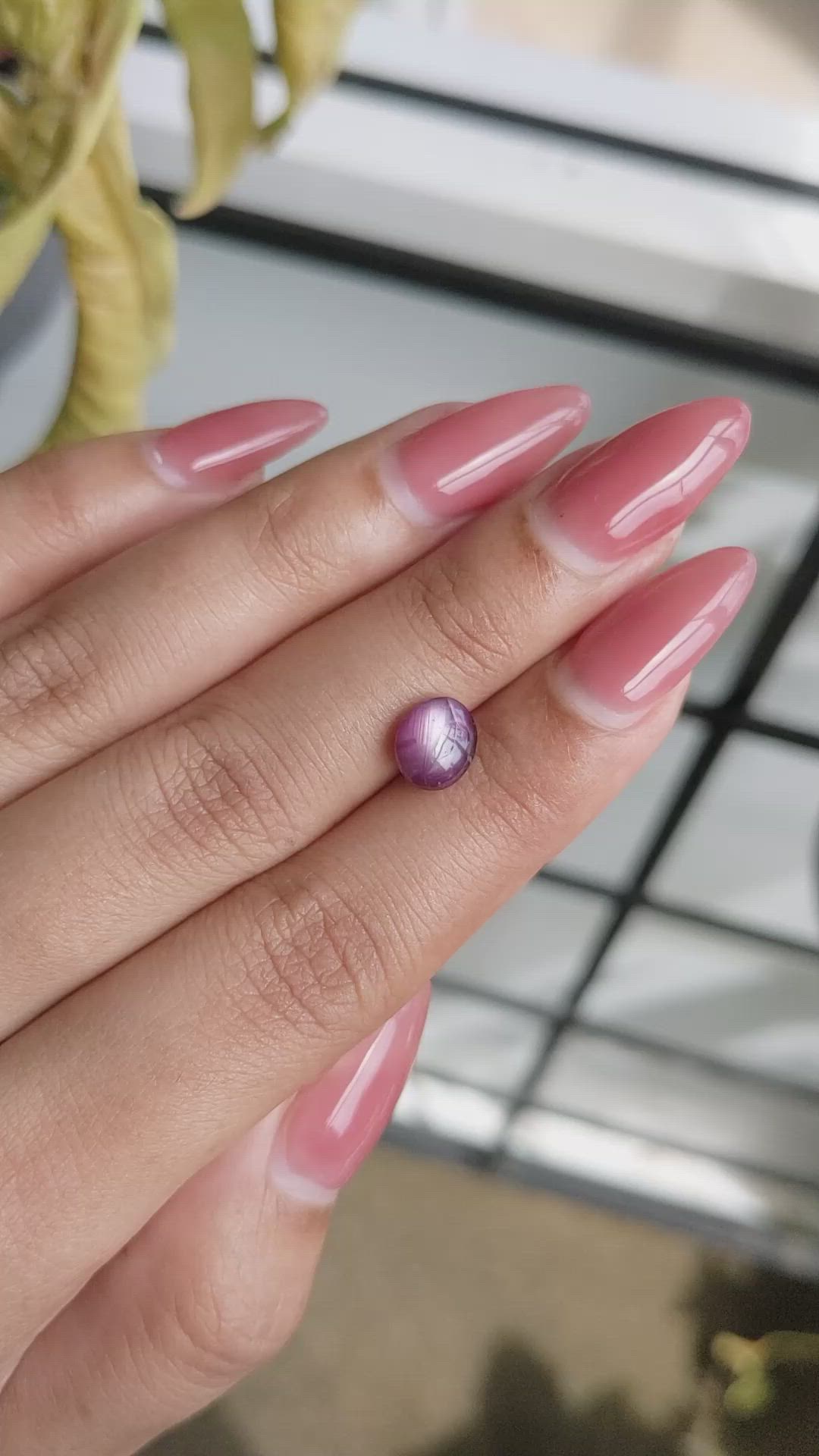 2.64 Ct. Pinkish Purple Star Sapphire from Ceylon (Sri Lanka) Size Video
