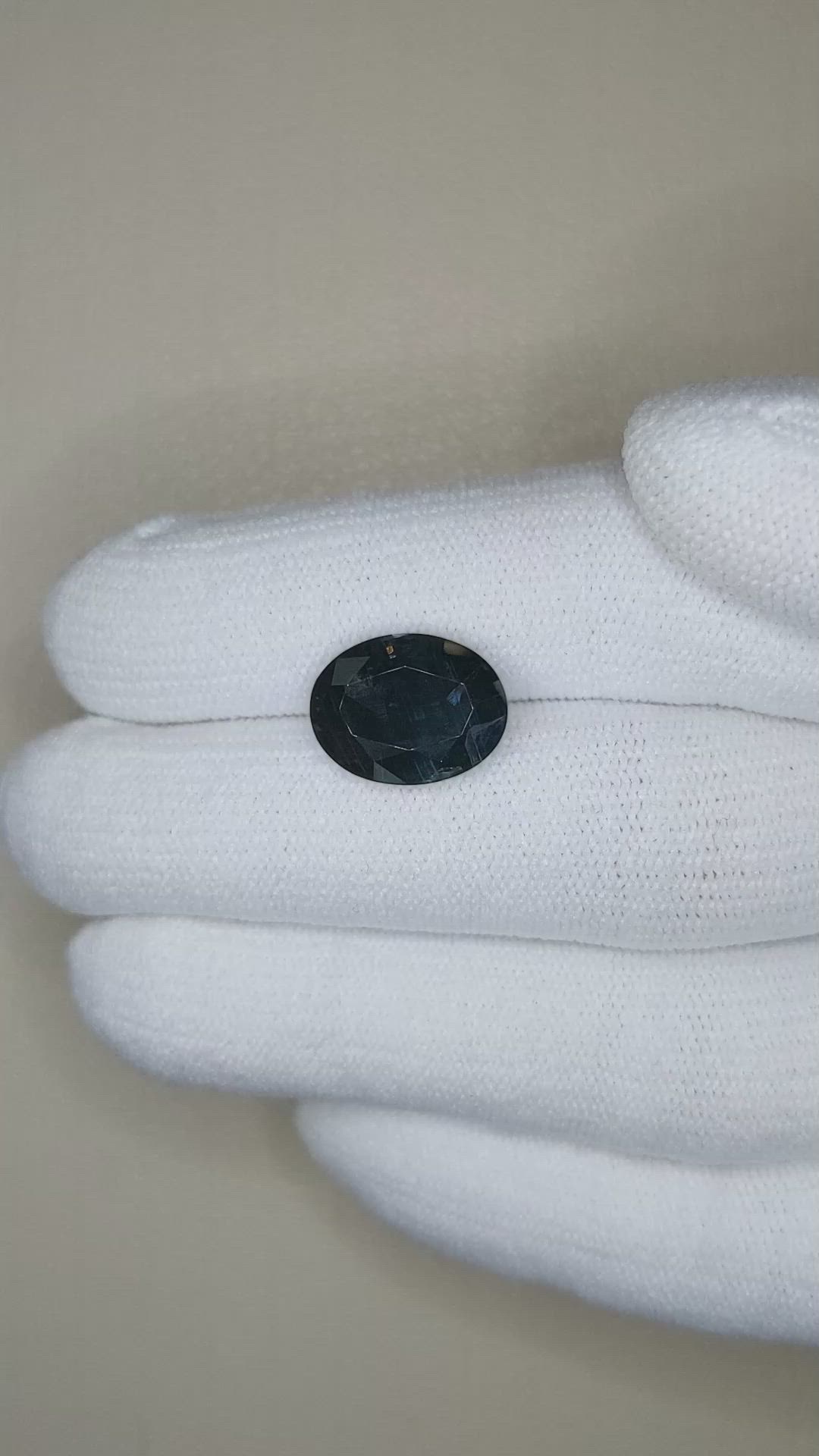 6.17 Ct. Greenish Blue Sapphire from Montana Size Video