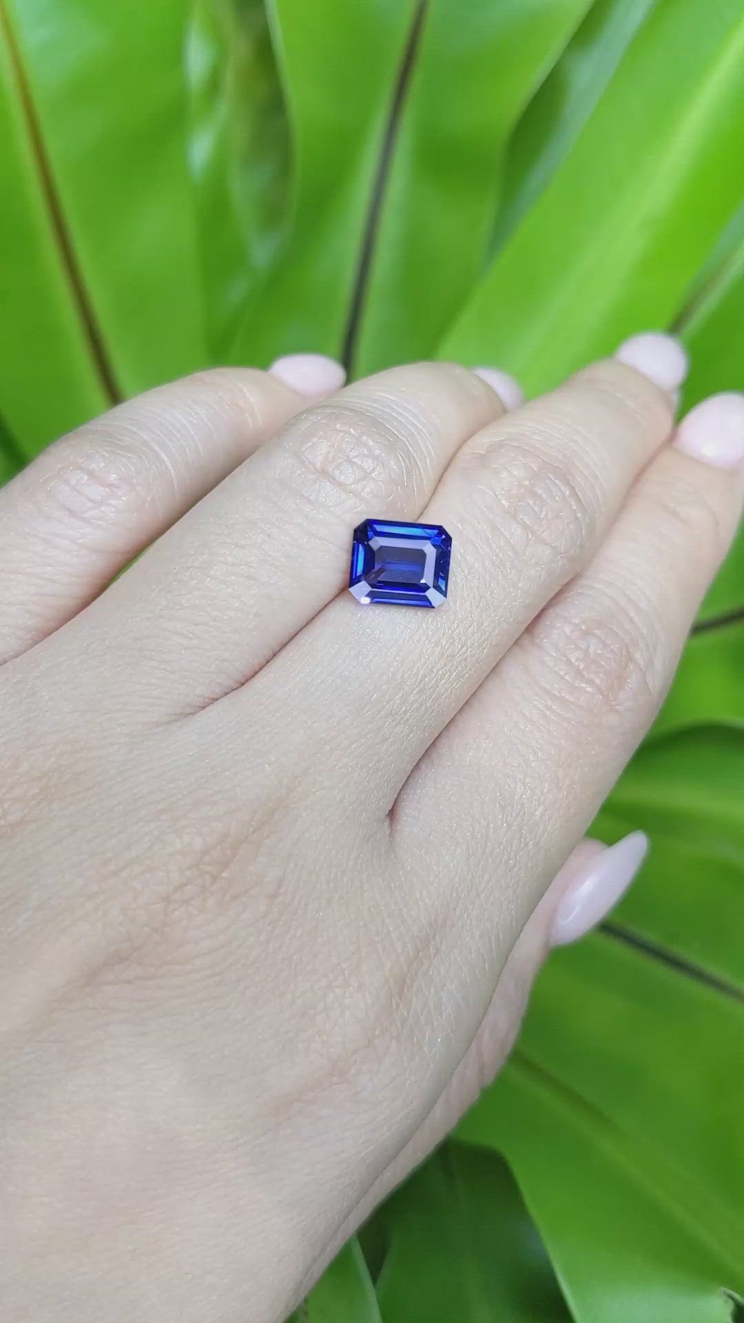 3.07 Ct. Blue Sapphire from Ceylon (Sri Lanka) Size Video