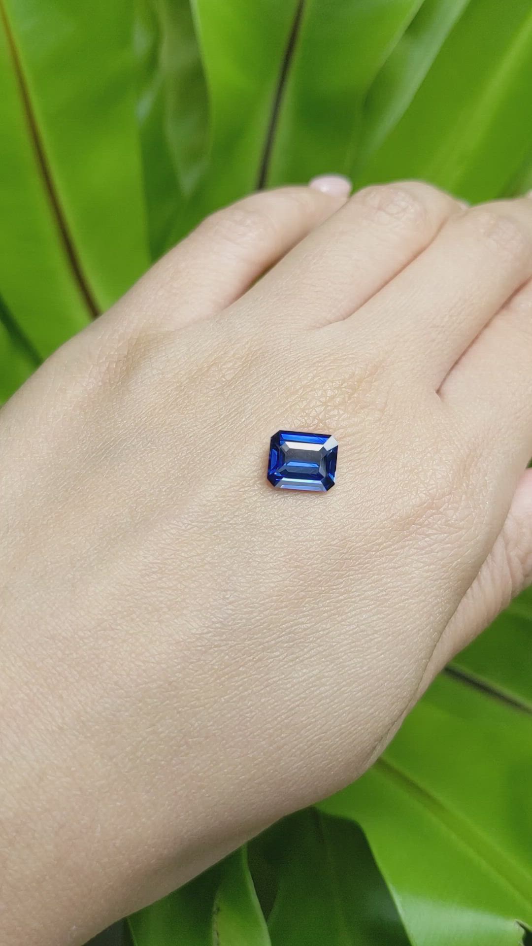 3.07 Ct. Blue Sapphire from Ceylon (Sri Lanka) Size Video