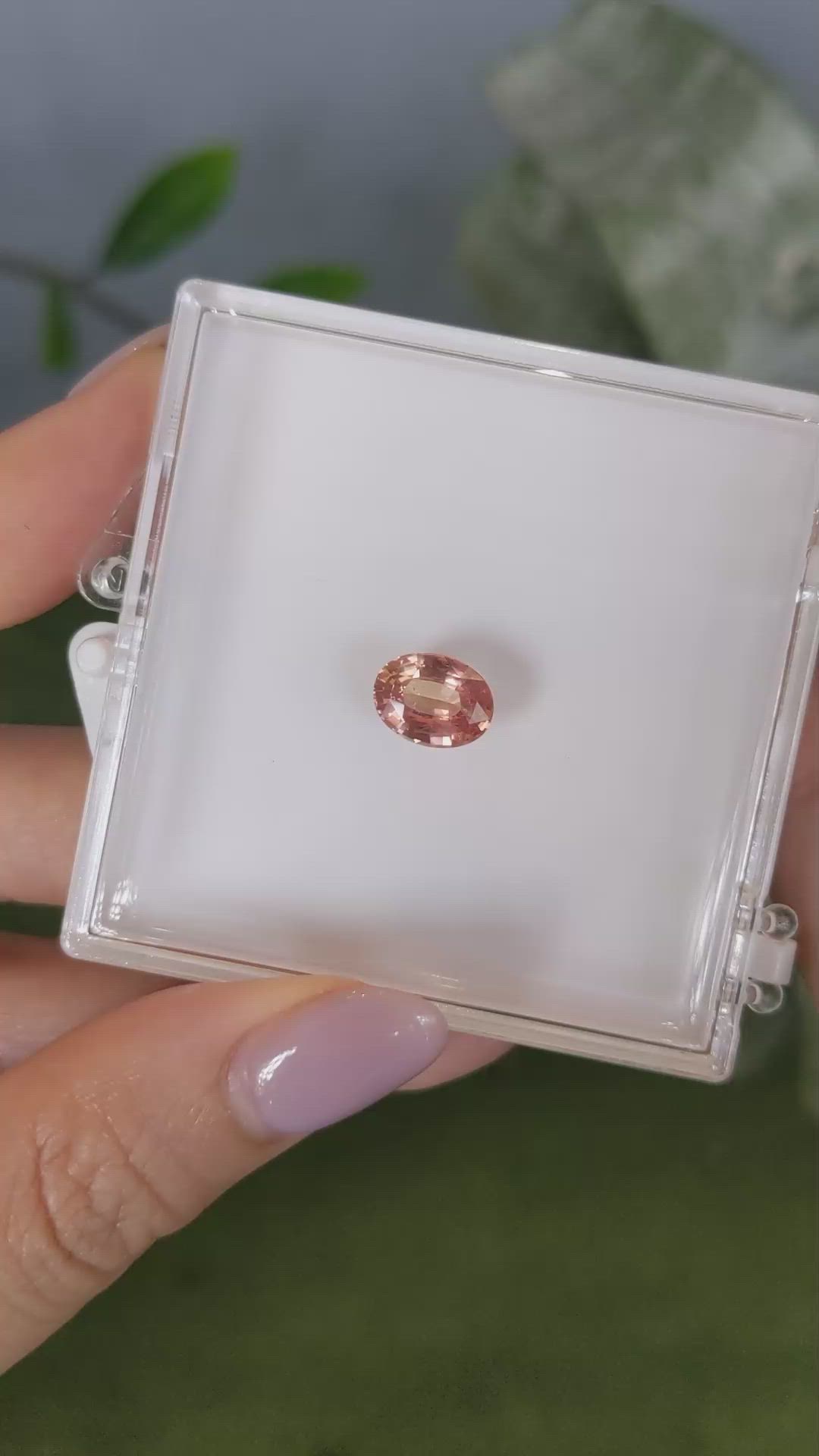 2.69 Ct. Padparadscha Sapphire from Ceylon (Sri Lanka) Size Video