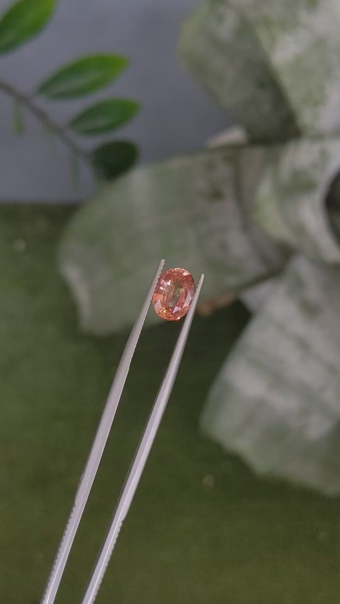 2.69 Ct. Padparadscha Sapphire from Ceylon (Sri Lanka) Size Video