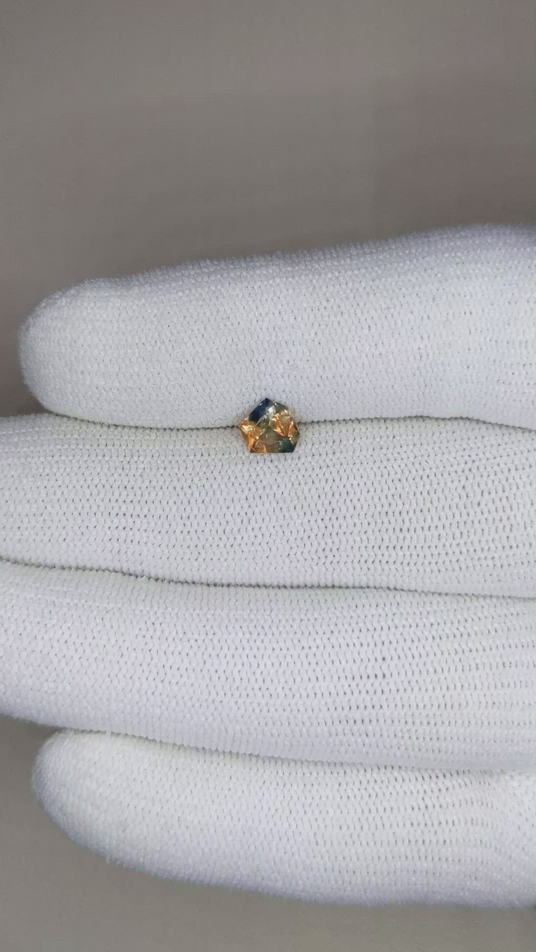 0.73 Ct. Bi Color Sapphire from Montana Size Video