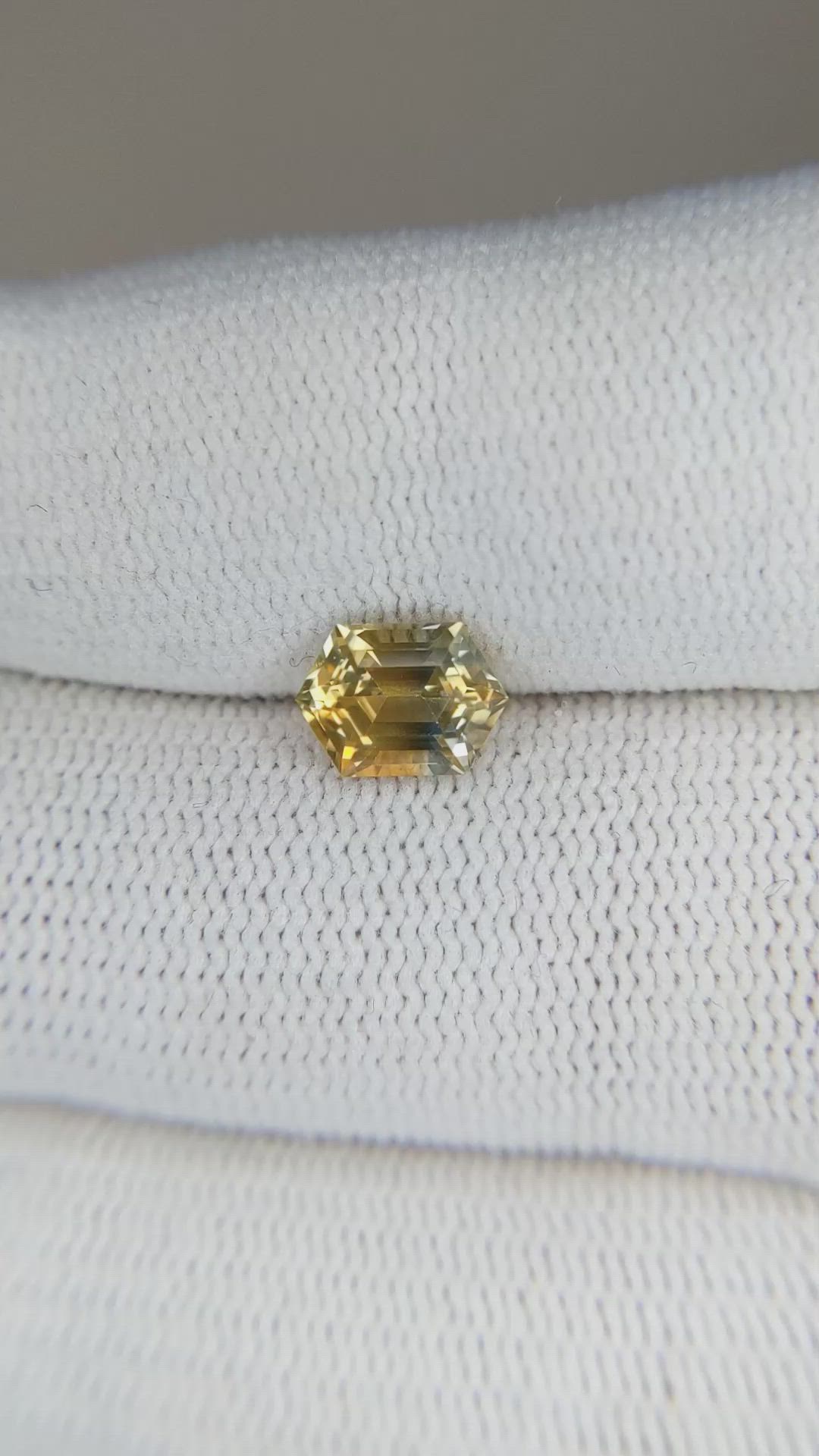 1.45 Ct. Bi Color Sapphire from Montana Size Video