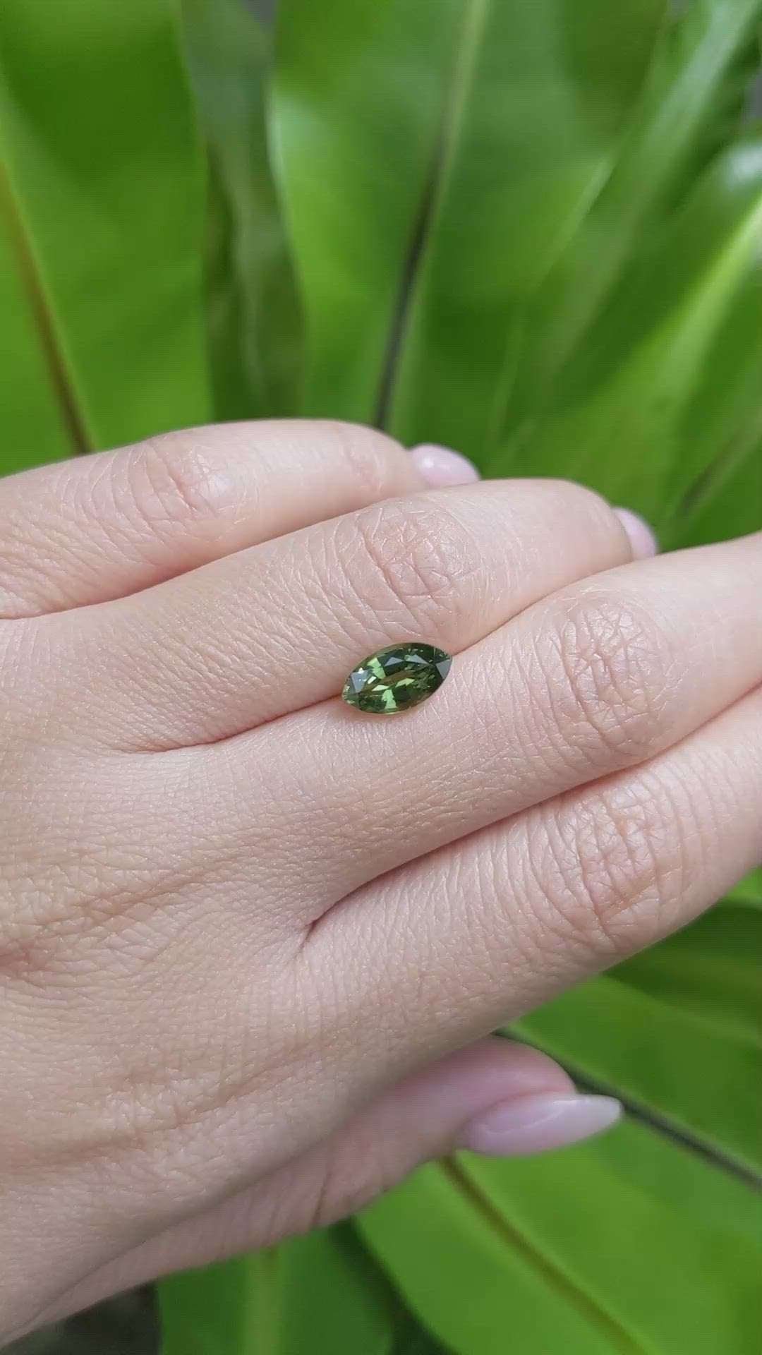 1.66 Ct. Green Sapphire from Ceylon (Sri Lanka) Size Video