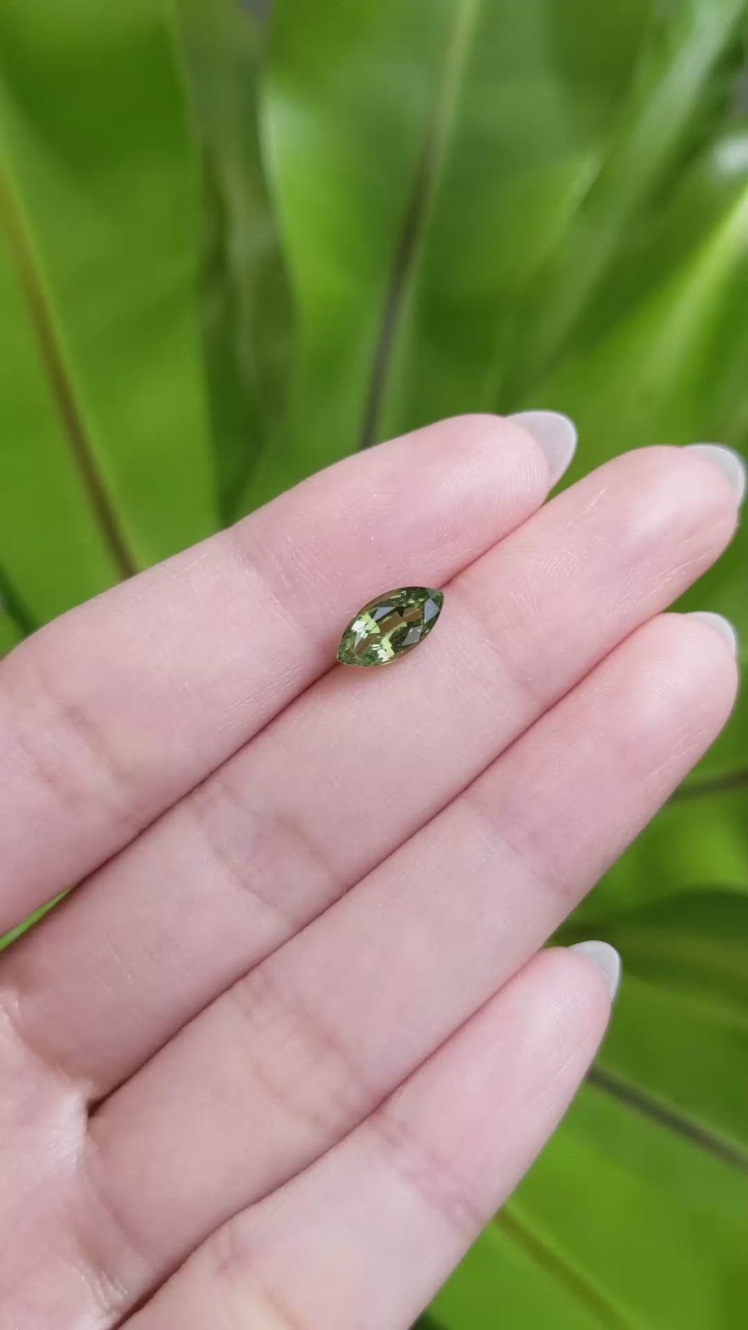 1.42 Ct. Green Sapphire from Ceylon (Sri Lanka) Size Video