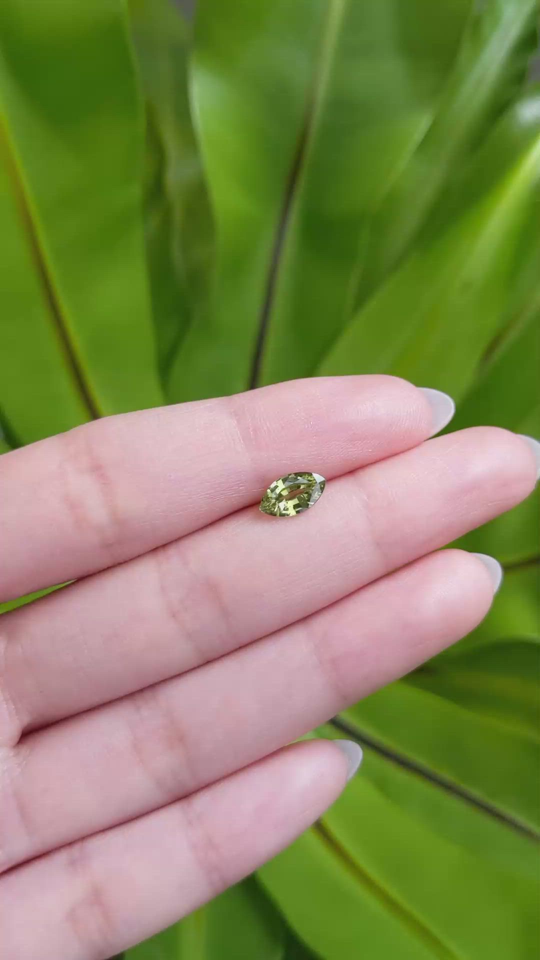 1.04 Ct. Green Sapphire from Ceylon (Sri Lanka) Size Video