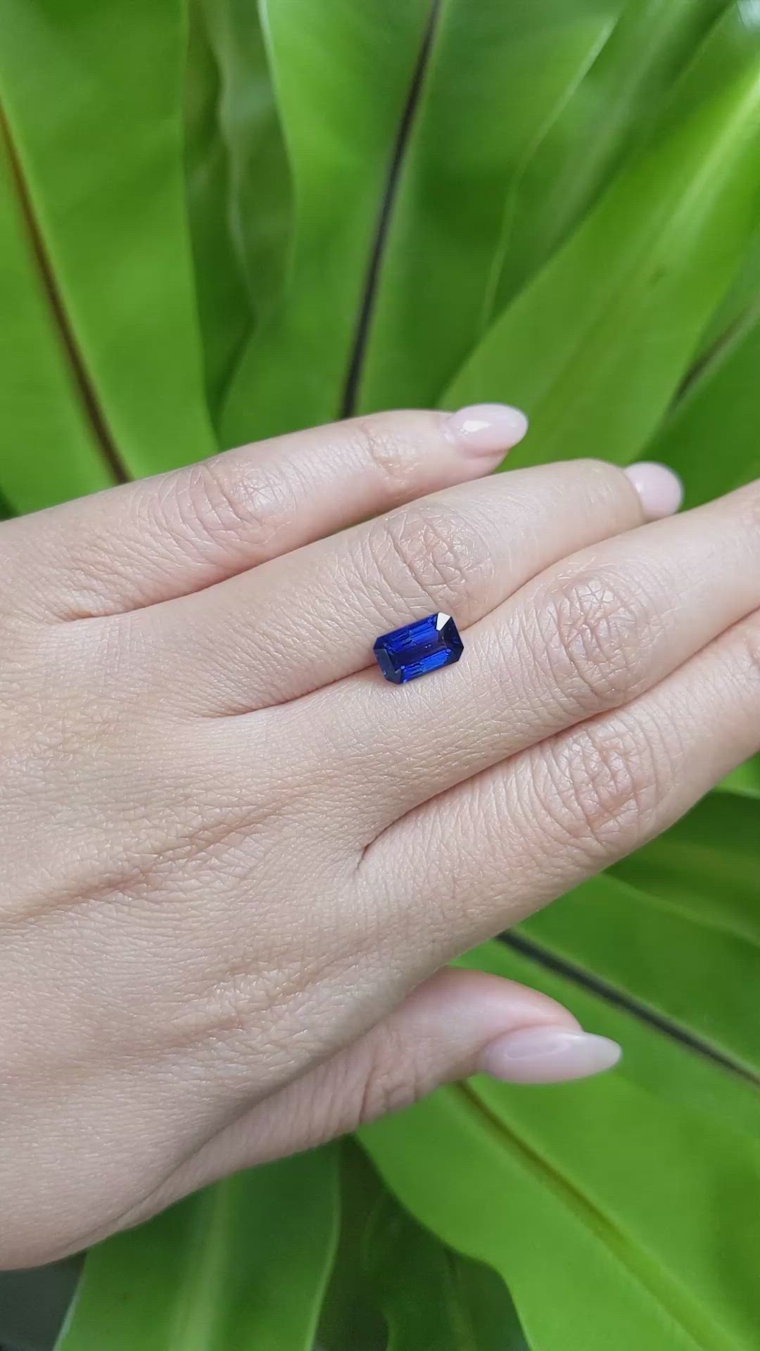 1.94 Ct. Blue Sapphire from Ceylon (Sri Lanka) Size Video
