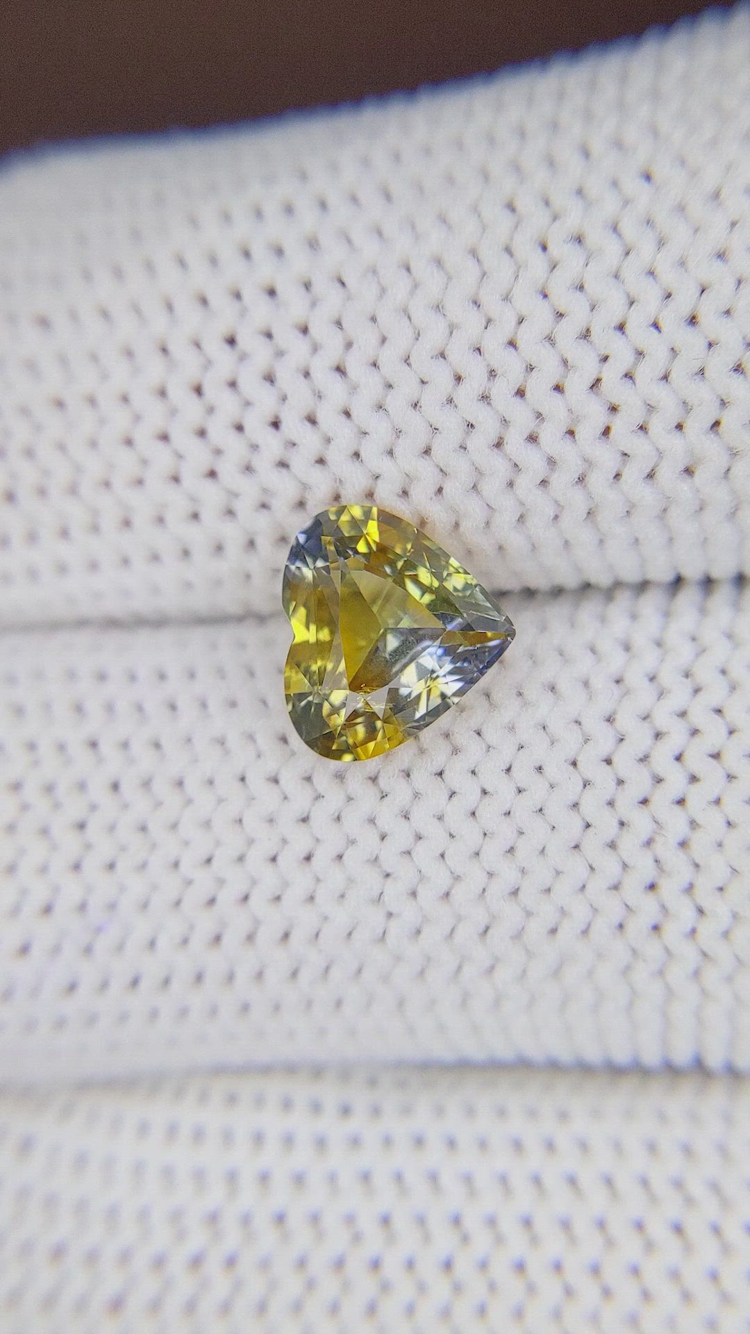 2.20 Ct. Bi Color Sapphire from Africa Size Video