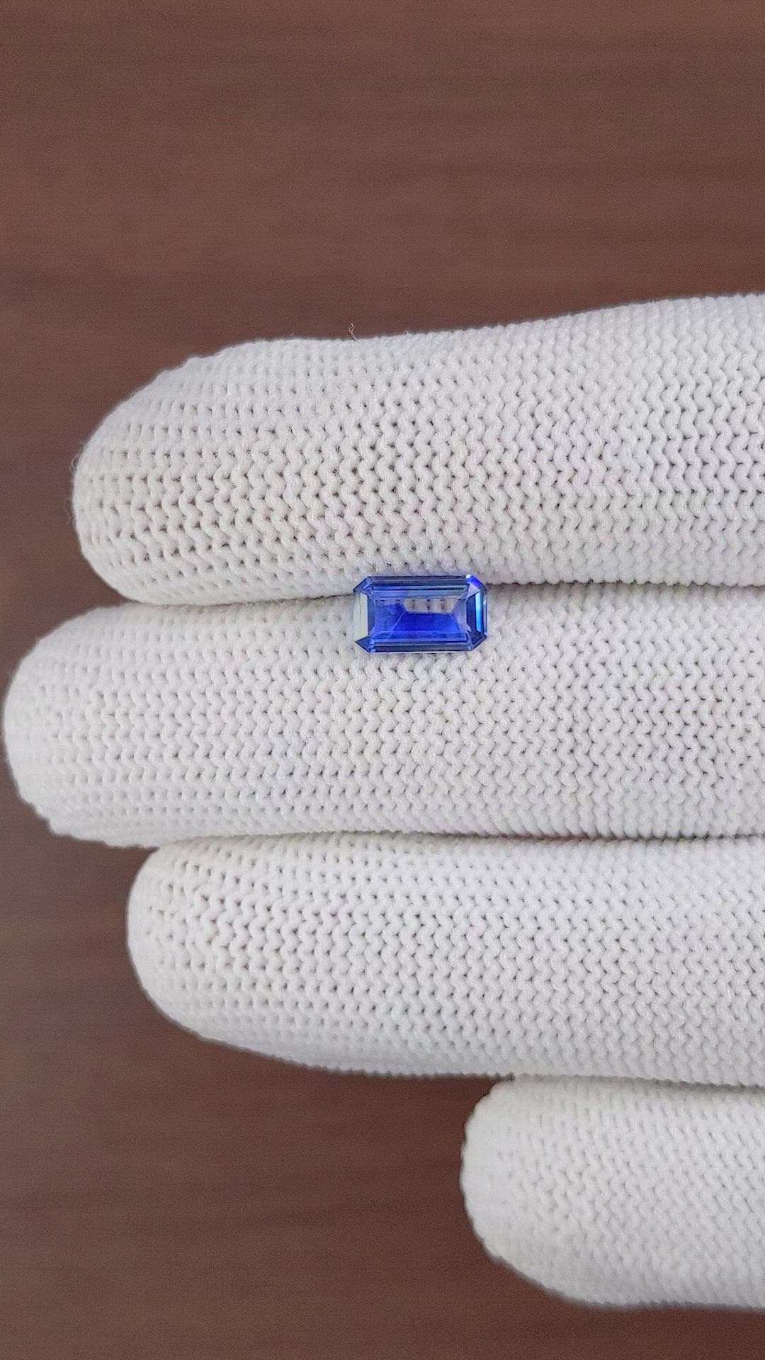 1.57 Ct. Bi Color Sapphire from Africa Size Video