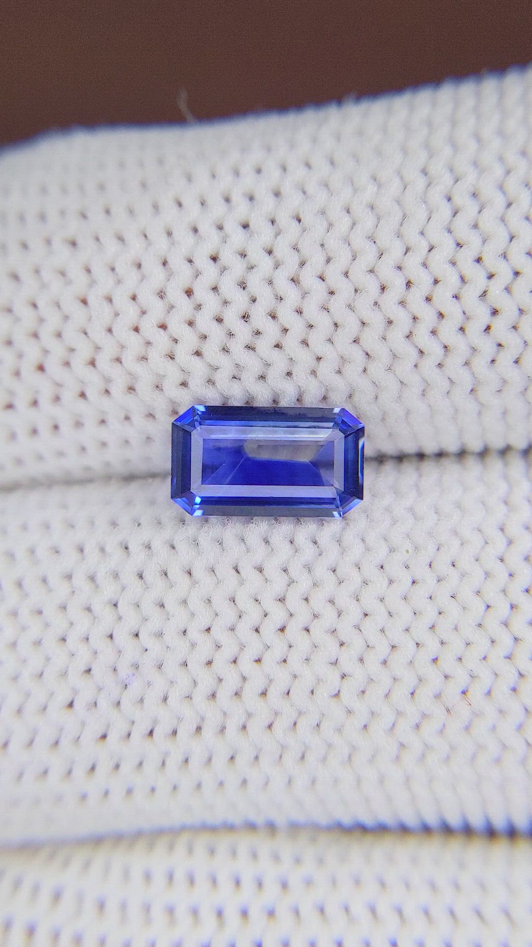 1.57 Ct. Bi Color Sapphire from Africa Size Video