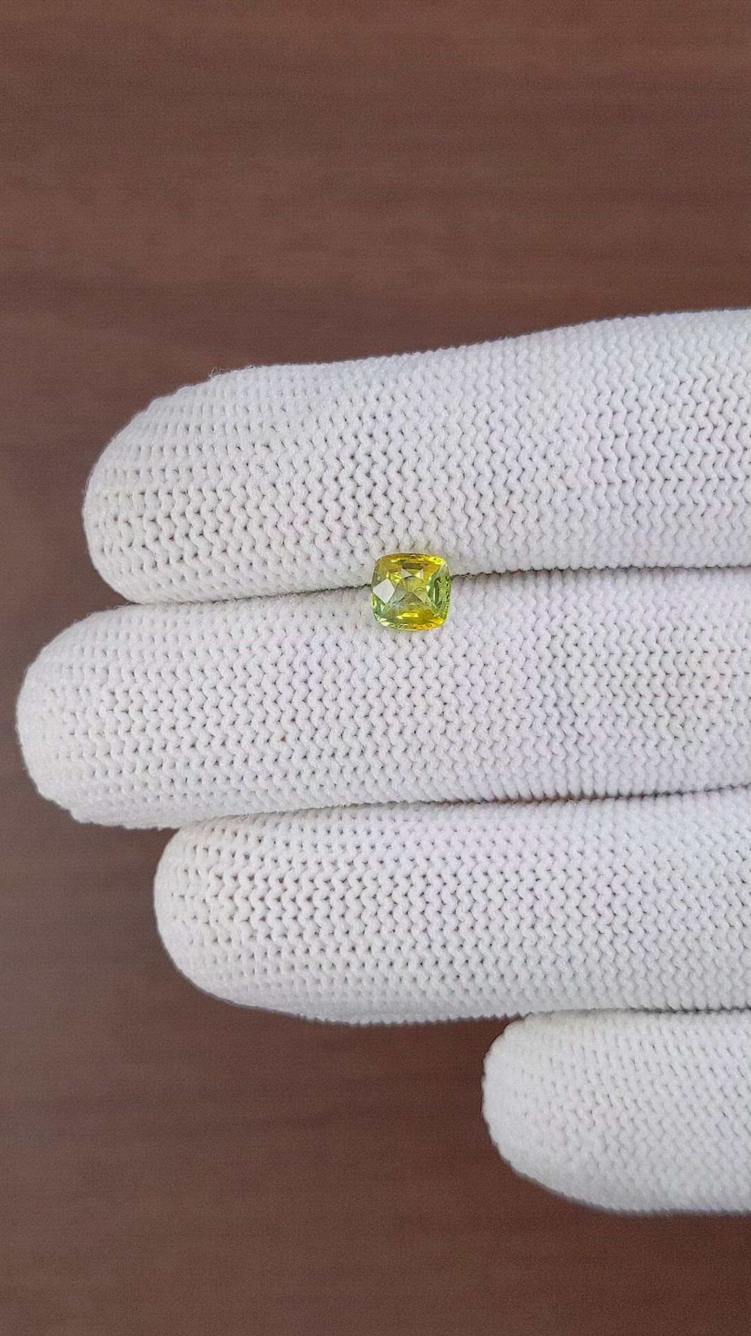 1.15 Ct. Bi Color Sapphire from Africa Size Video