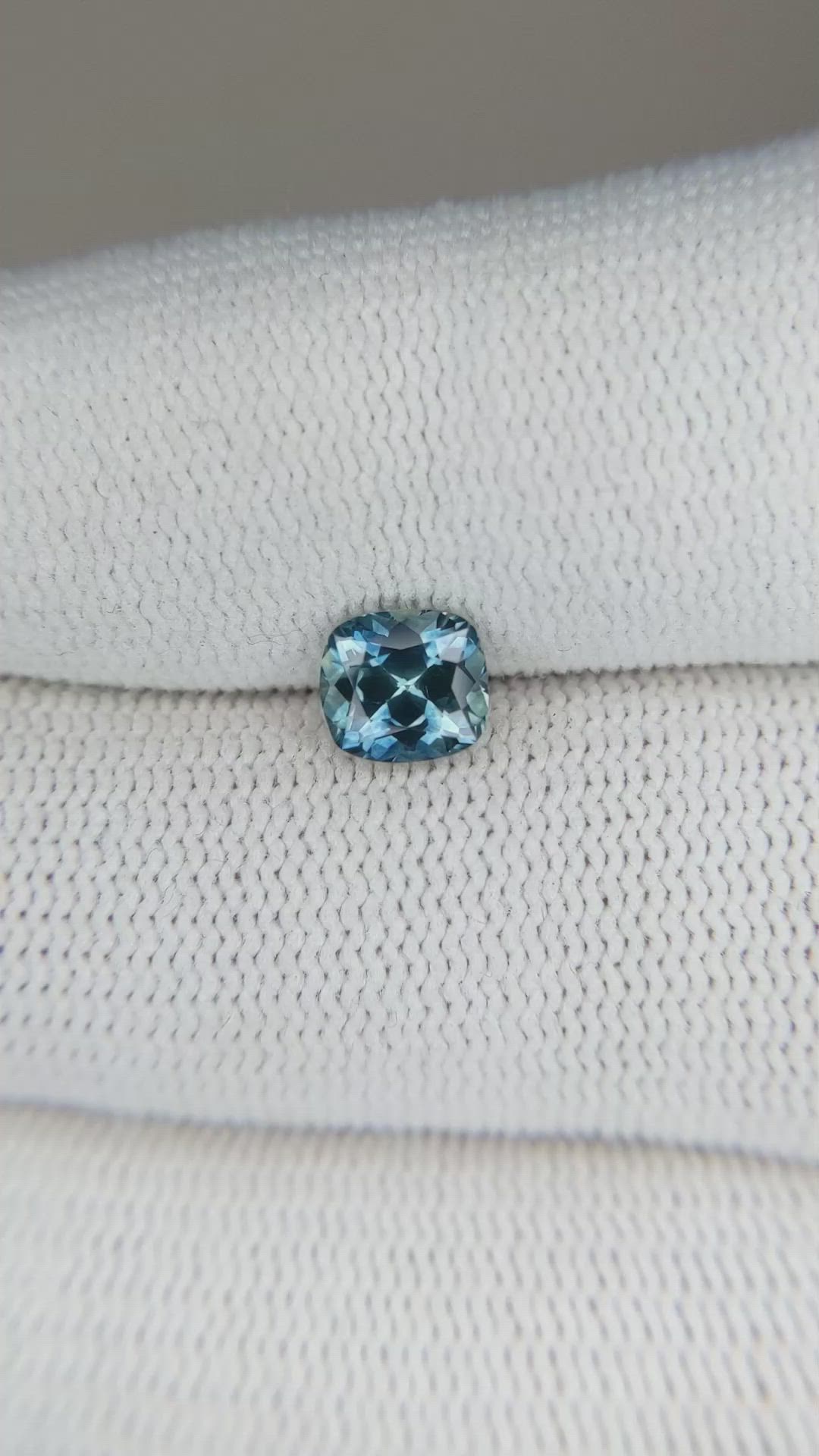 1.05 Ct. Greenish Blue Sapphire from Montana Size Video