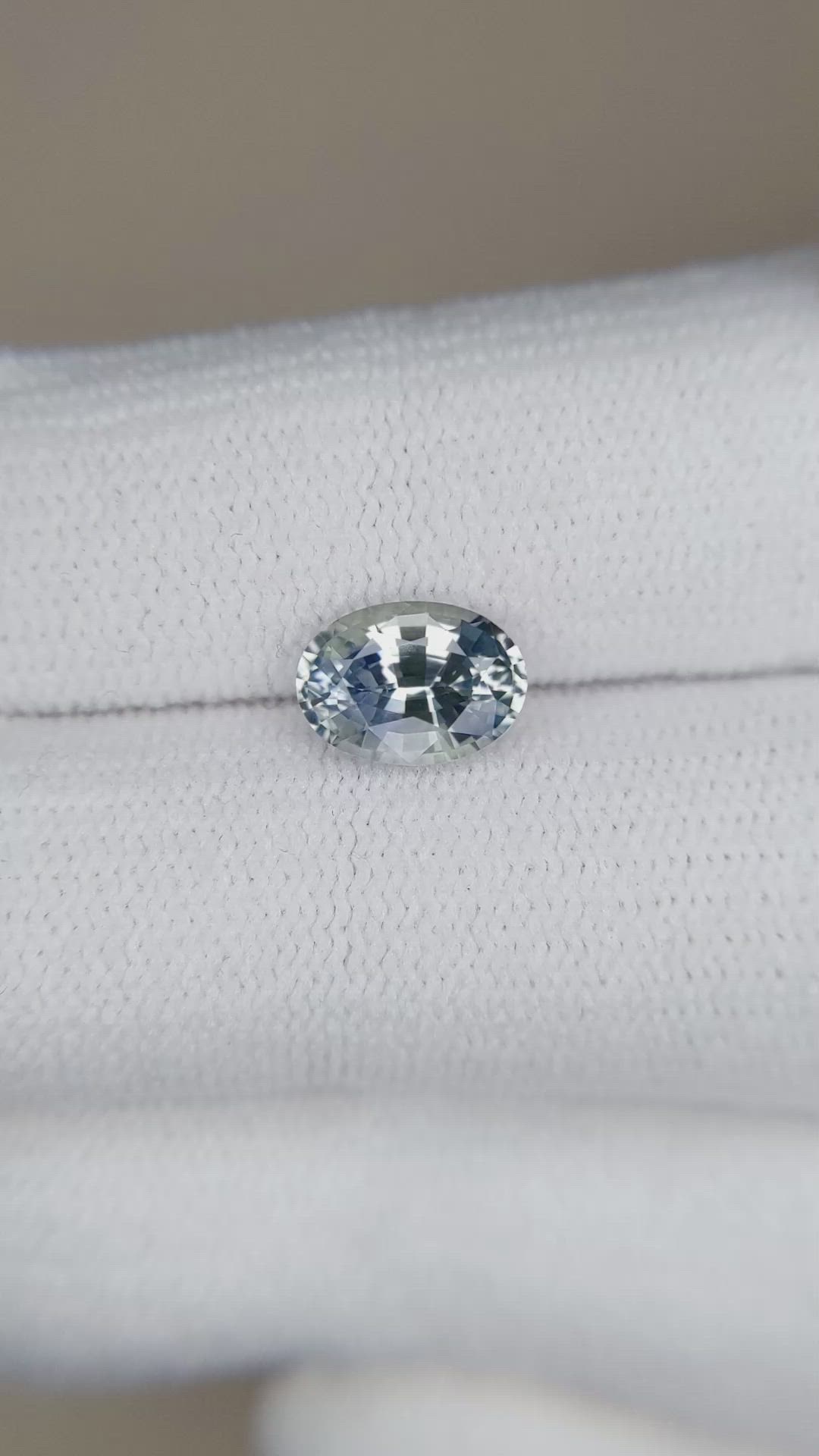 1.56 Ct. Bi Color Sapphire from Montana Size Video