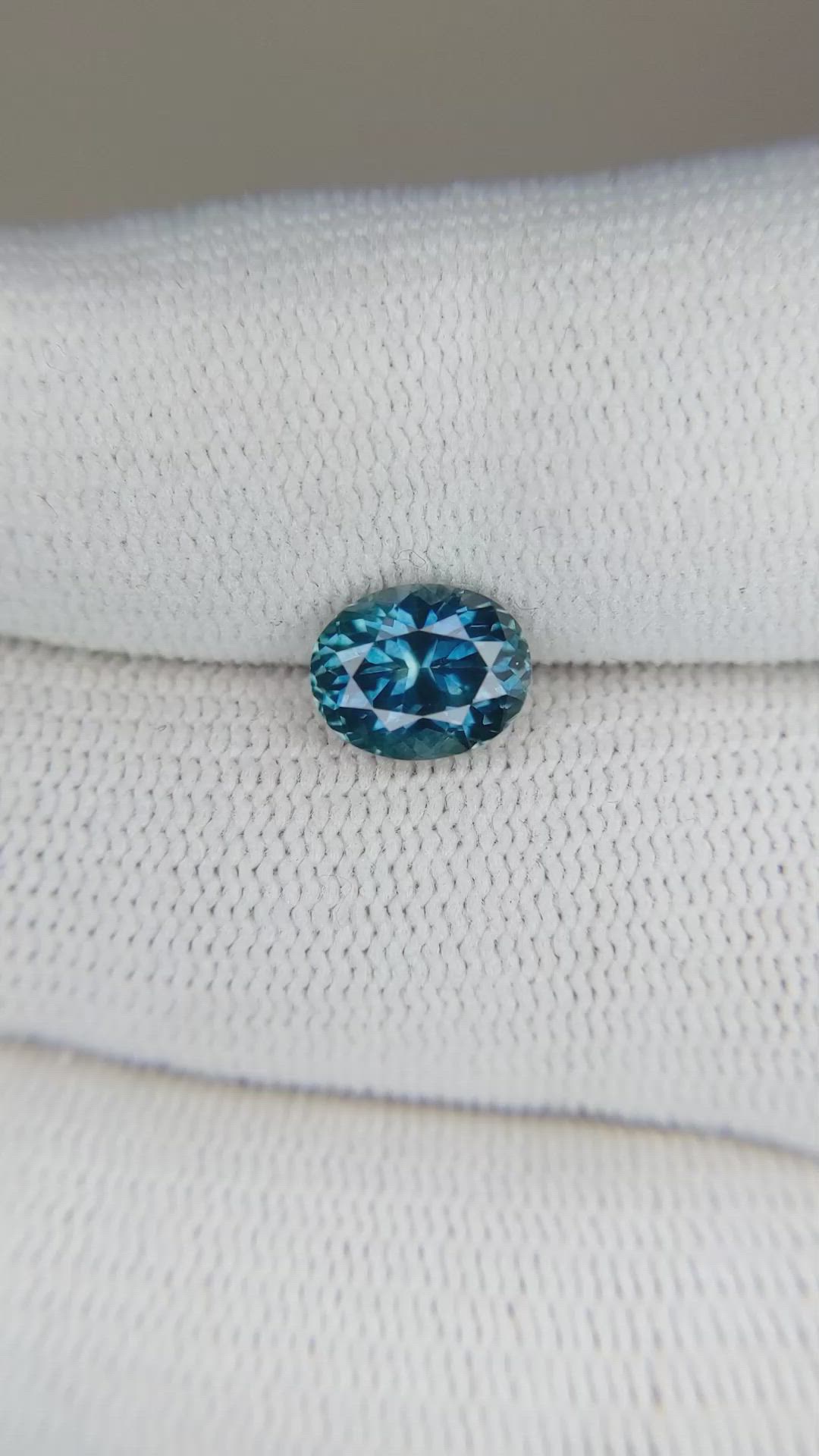 1.75 Ct. Greenish Blue Sapphire from Montana Size Video