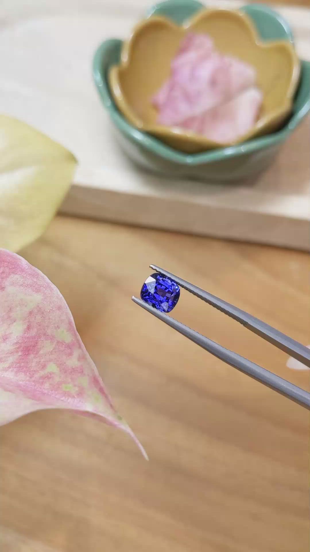 2.06 Ct. Purplish Blue Sapphire from Ceylon (Sri Lanka) Size Video