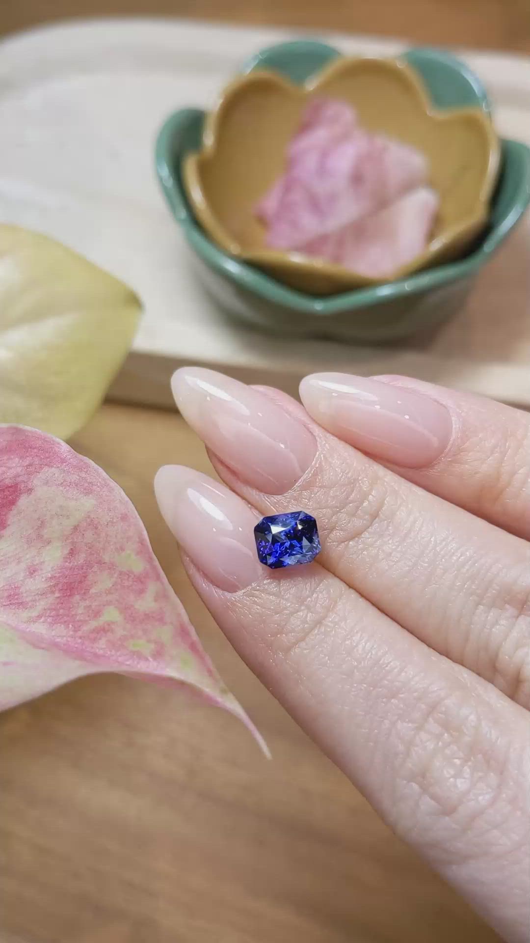 2.12 Ct. Blue Sapphire from Ceylon (Sri Lanka) Size Video