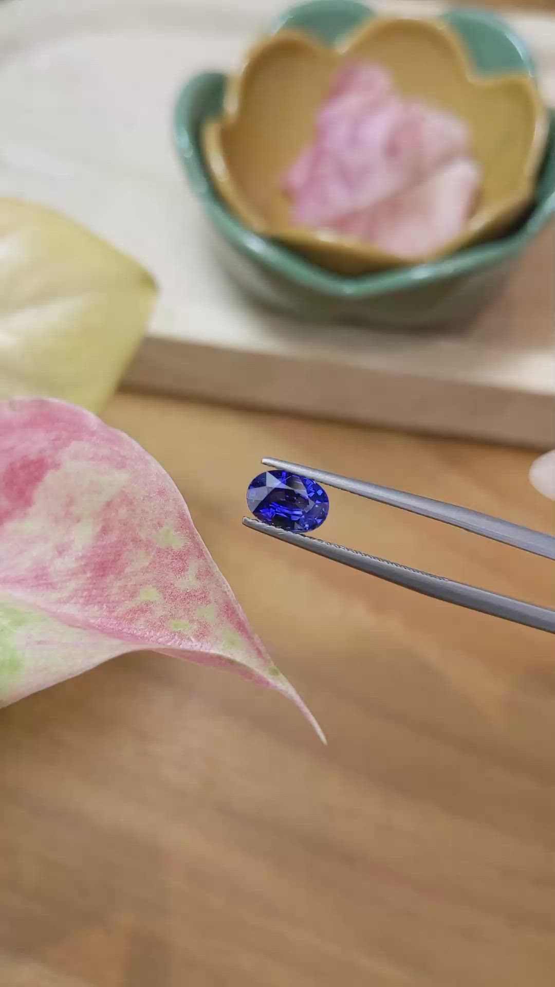 1.48 Ct. Blue Sapphire from Ceylon (Sri Lanka) Size Video