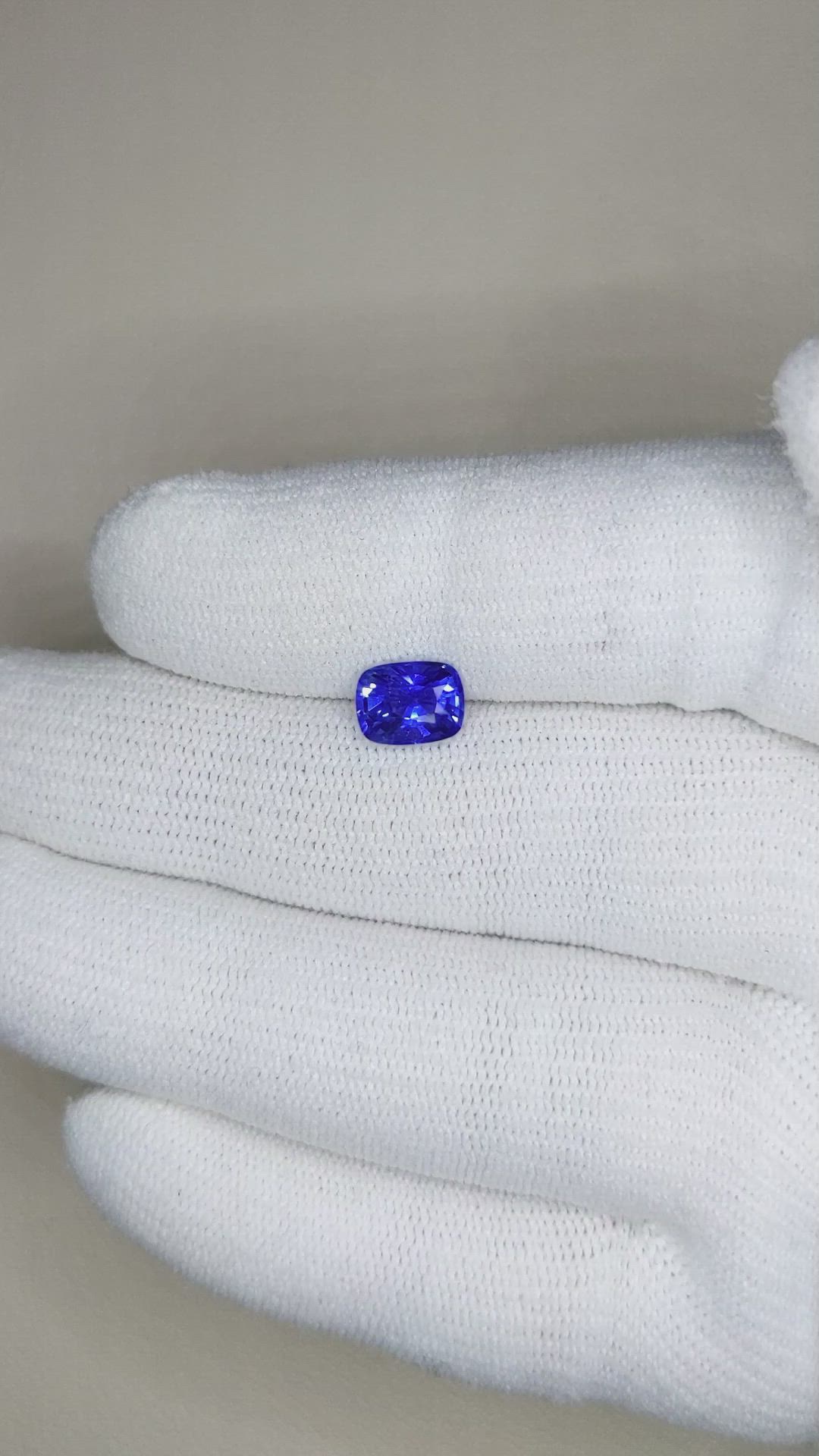 1.49 Ct. Blue Sapphire from Ceylon (Sri Lanka) Size Video