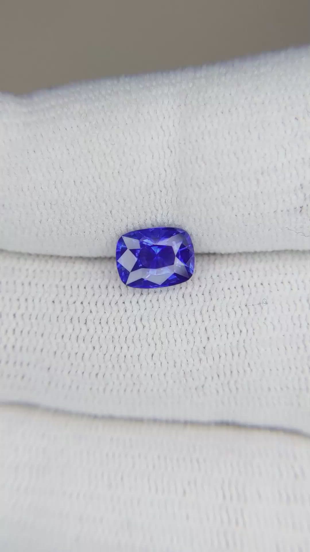 1.49 Ct. Blue Sapphire from Ceylon (Sri Lanka) Size Video