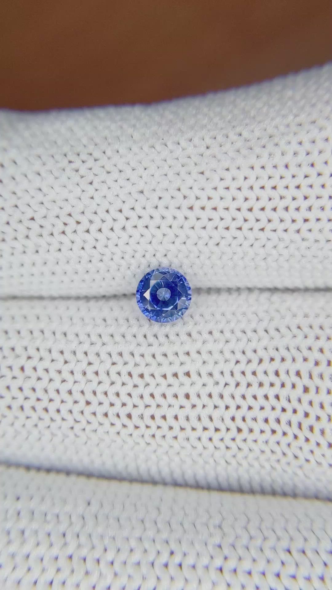 0.50 Ct. Blue Sapphire from Ceylon (Sri Lanka) Size Video