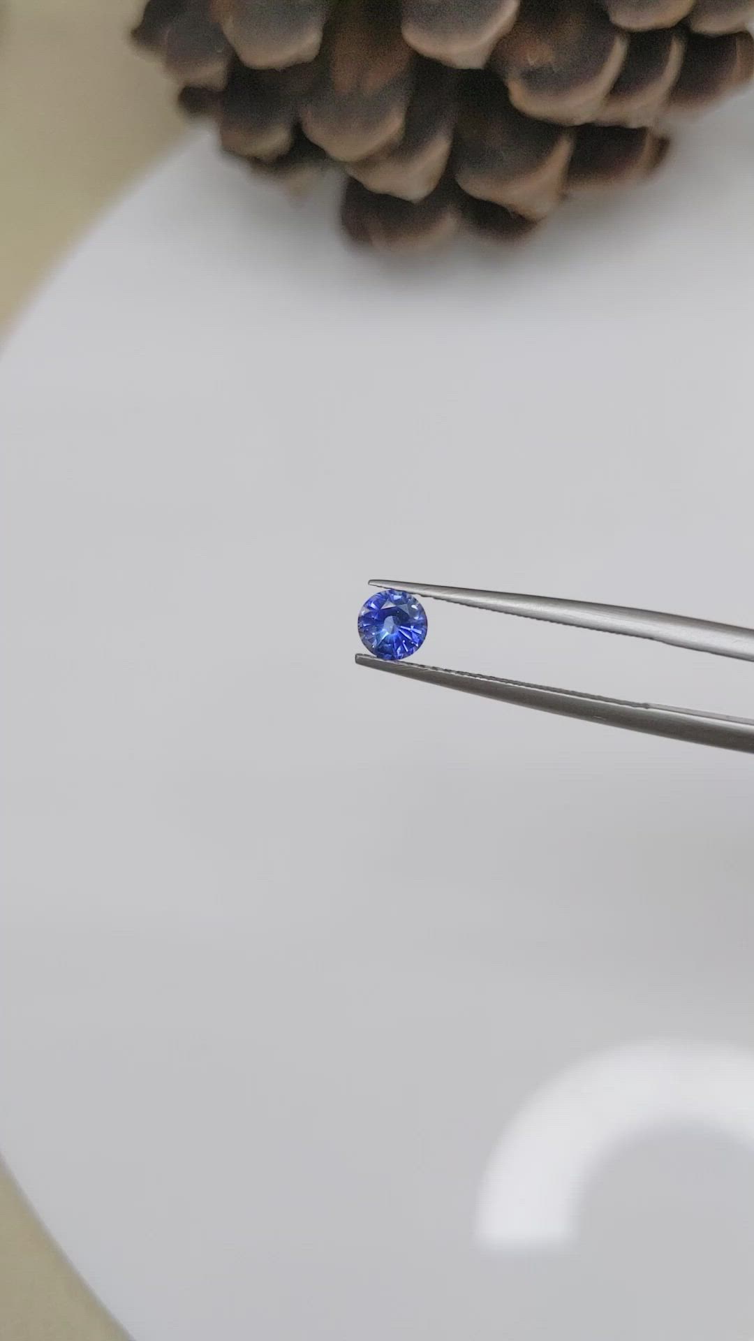 0.50 Ct. Blue Sapphire from Ceylon (Sri Lanka) Size Video
