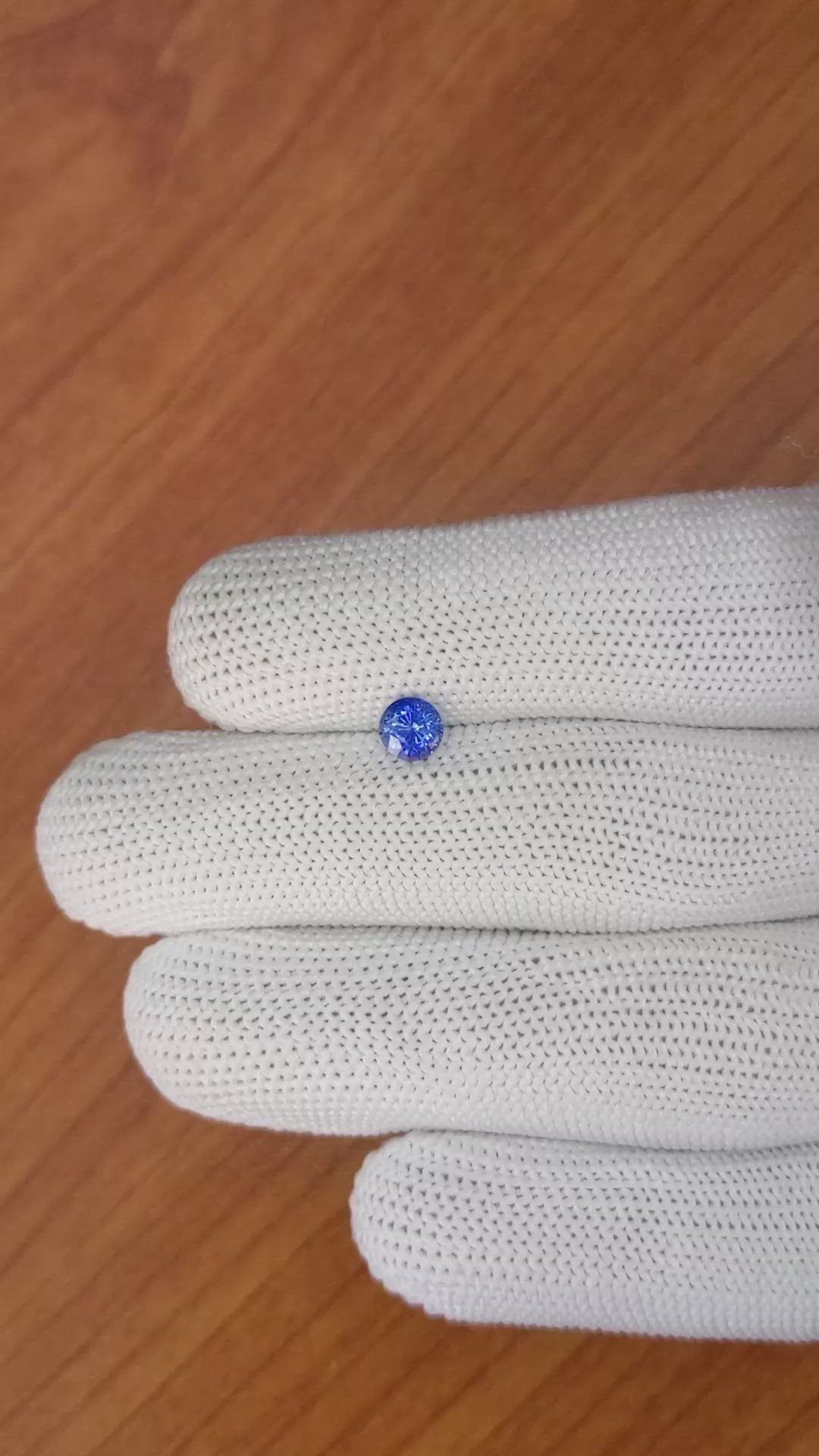 0.65 Ct. Blue Sapphire from Ceylon (Sri Lanka) Size Video
