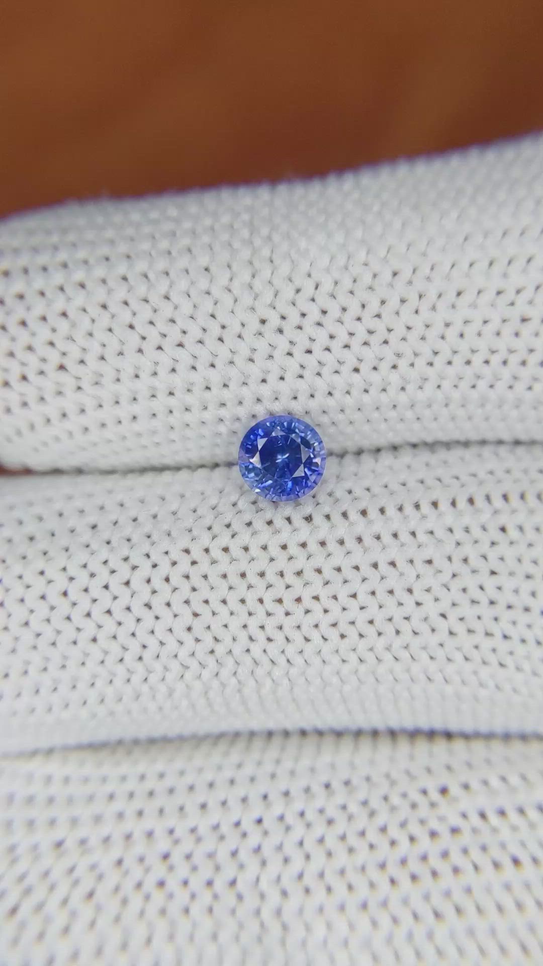 0.65 Ct. Blue Sapphire from Ceylon (Sri Lanka) Size Video